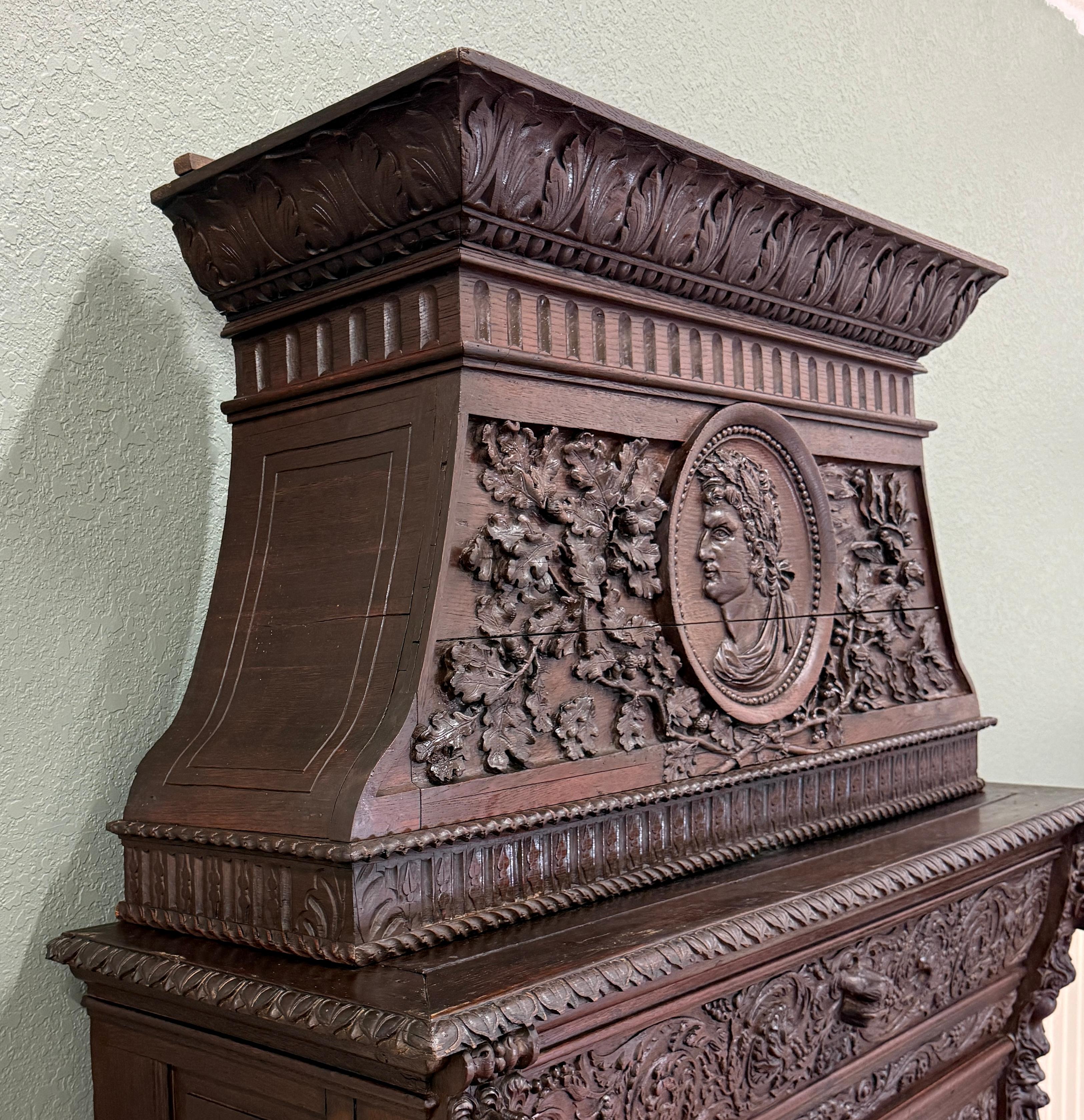 Antique French, cornice per caminetto rinascimentale in quercia intagliata del XIX secolo in vendita 11