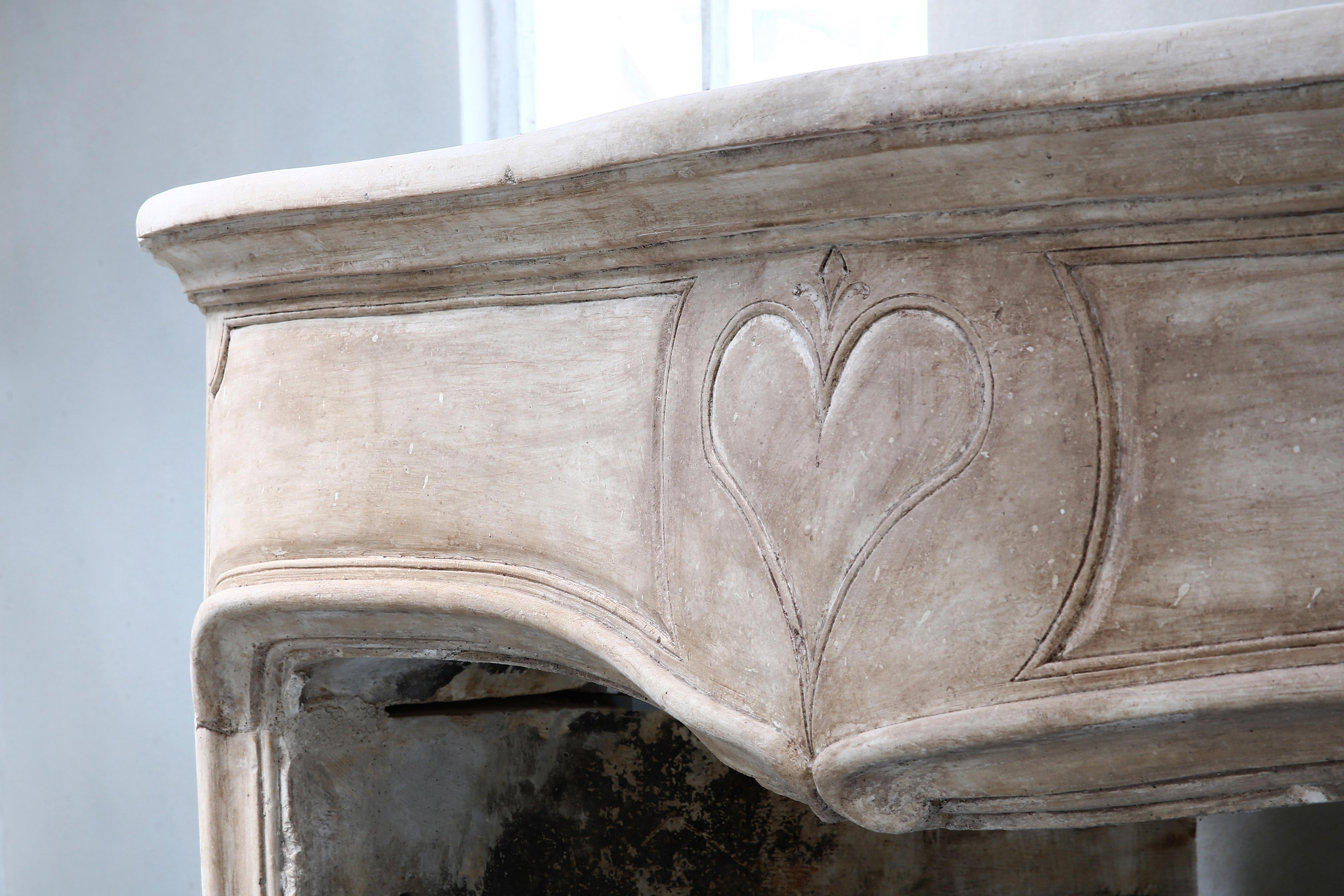 Antique French Fireplace of Limestone, 19th Century, Louis XIV 3