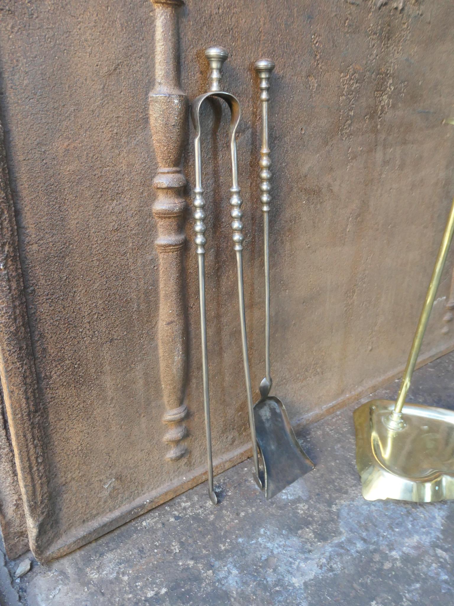Outils de cheminée ou outils à feu français anciens, 19e siècle en vente 2