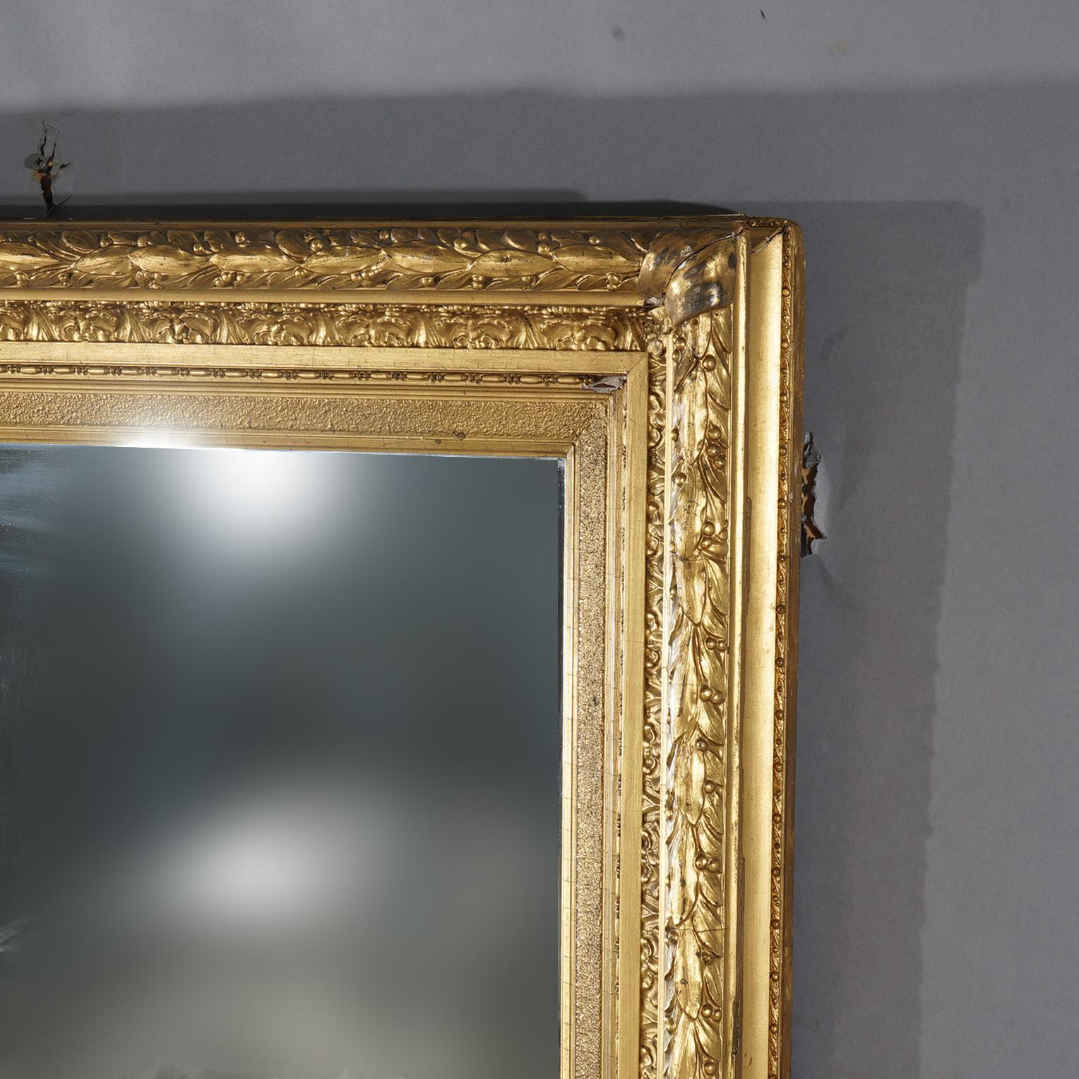 Antique miroir mural encadré en bois doré de première finition française C1900 en vente 3