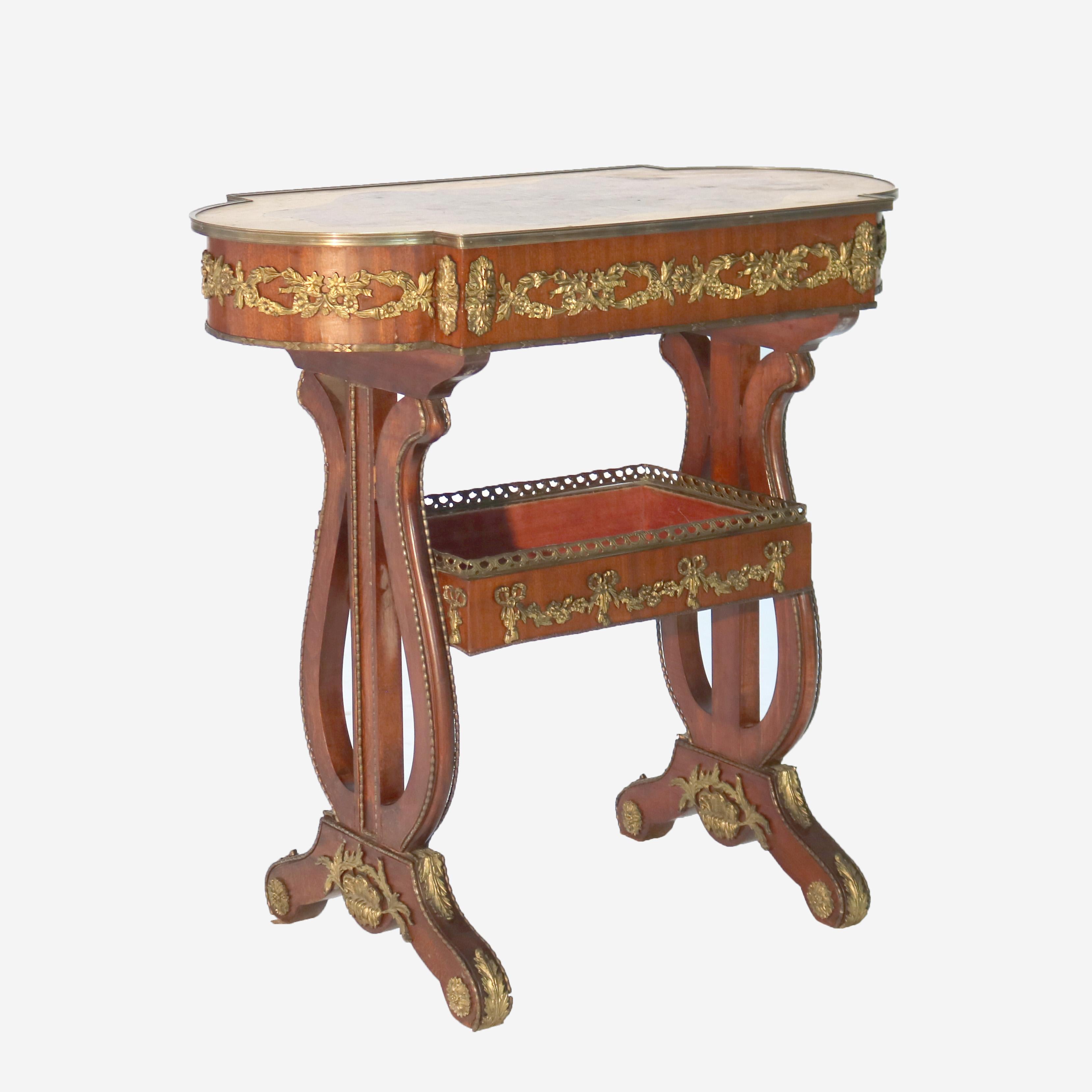 Table de service ancienne en acajou flammé, érable moucheté et bronze doré C1920 en vente 7