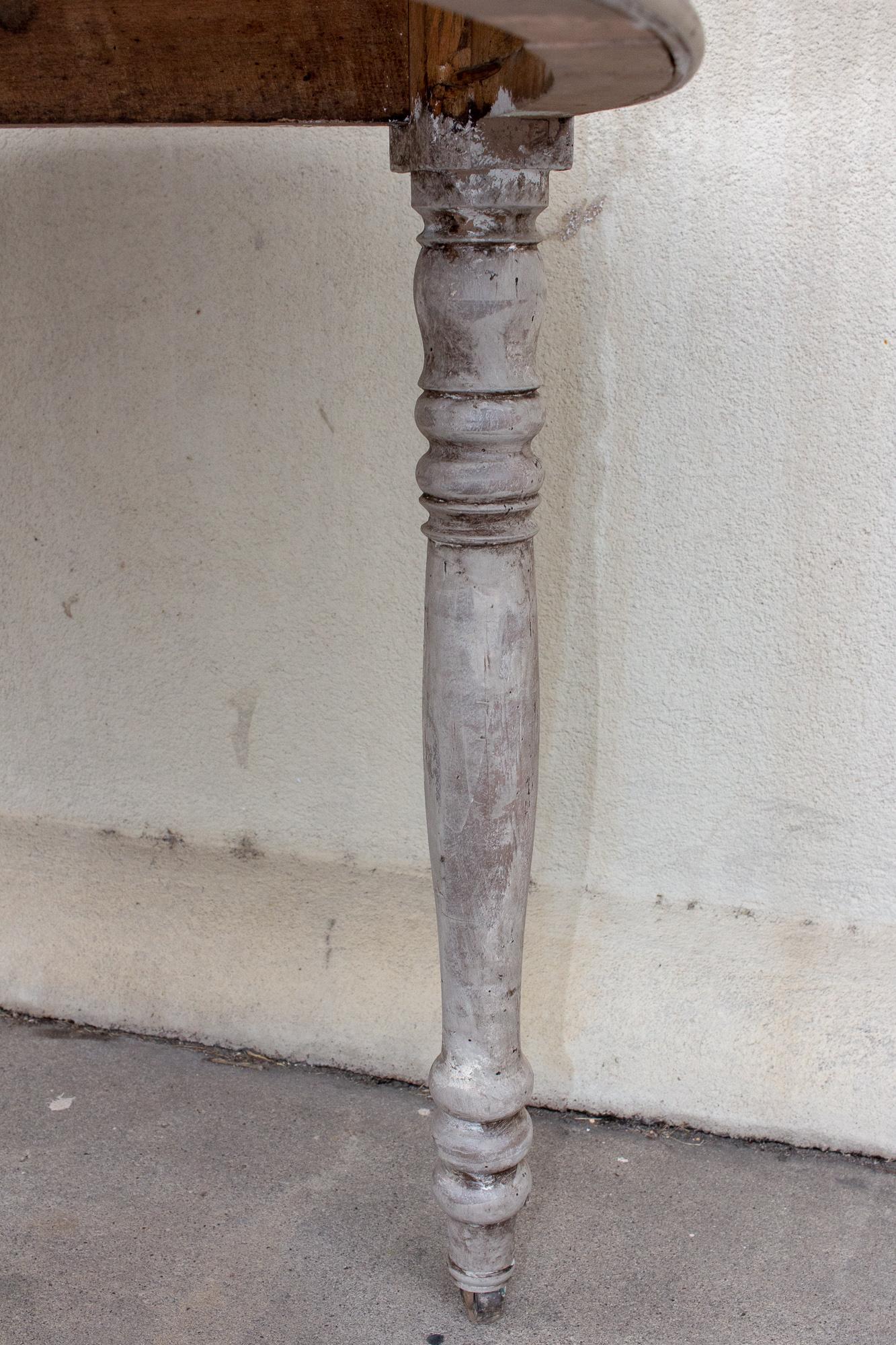 Antique French Console Demi-lune pieghevole e tavolo rotondo in finitura greige 8