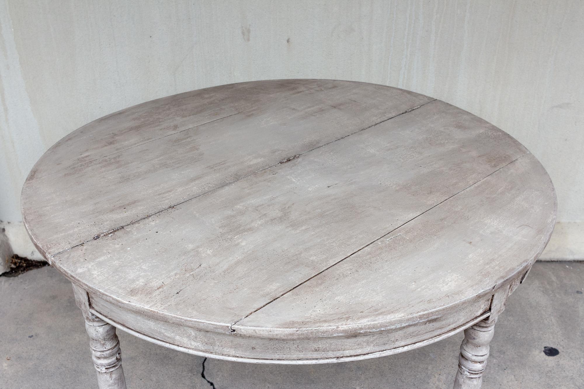 Antique French Console Demi-lune pieghevole e tavolo rotondo in finitura greige 10