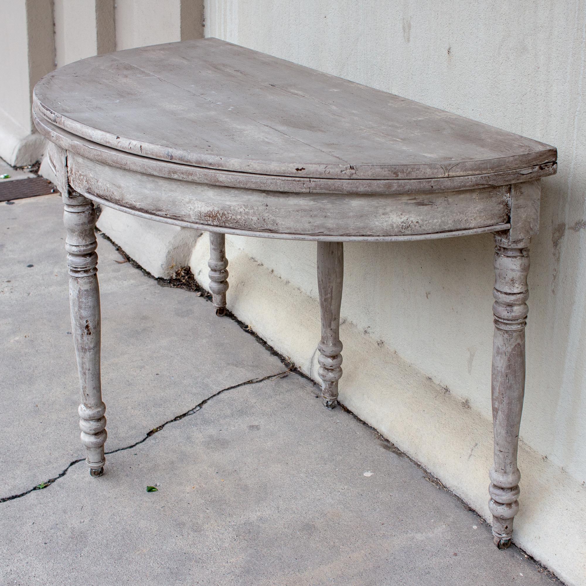 Dipinto a mano Antique French Console Demi-lune pieghevole e tavolo rotondo in finitura greige