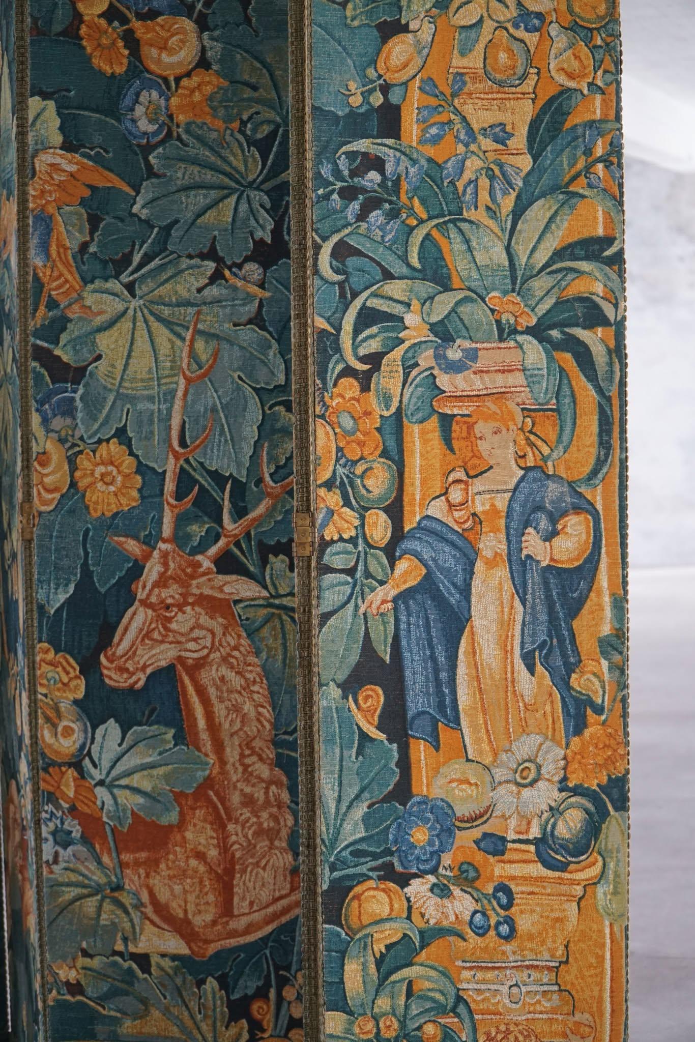 Antique French Folding Screen / Room Divider, Gobelin Tapestry Fabric, 1850s en venta 3