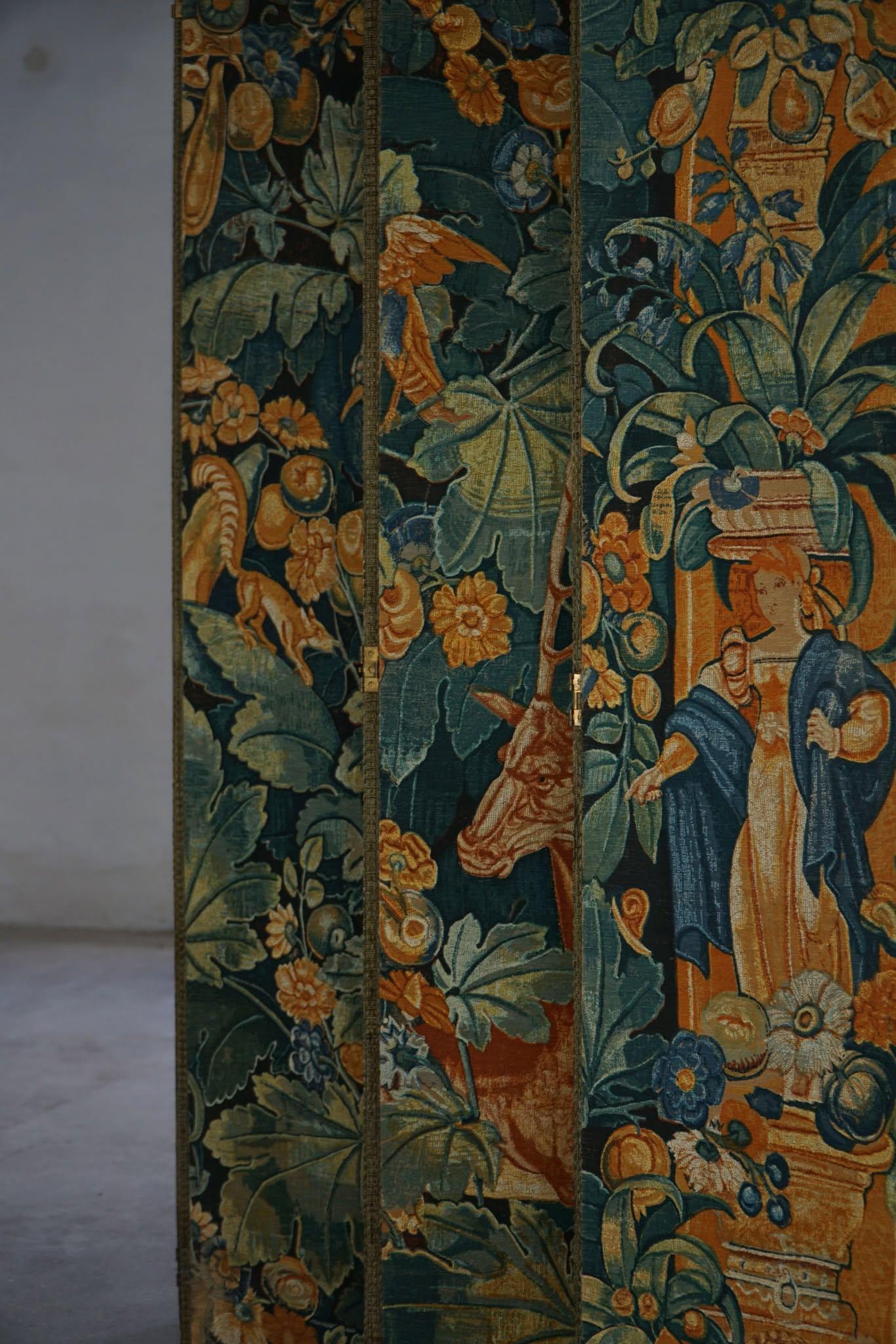 Antique French Folding Screen / Room Divider, Gobelin Tapestry Fabric, 1850s en venta 6