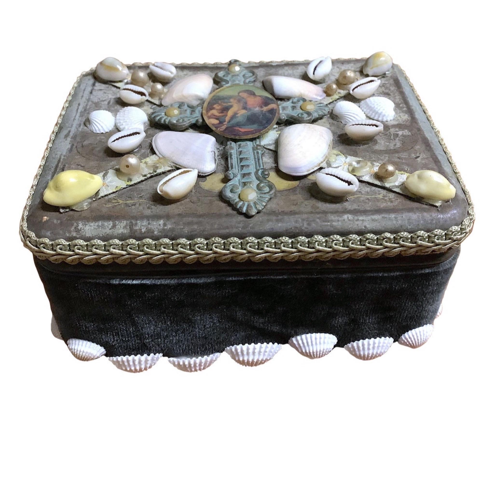 Antique French Folk Art Keepsake Box For Sale