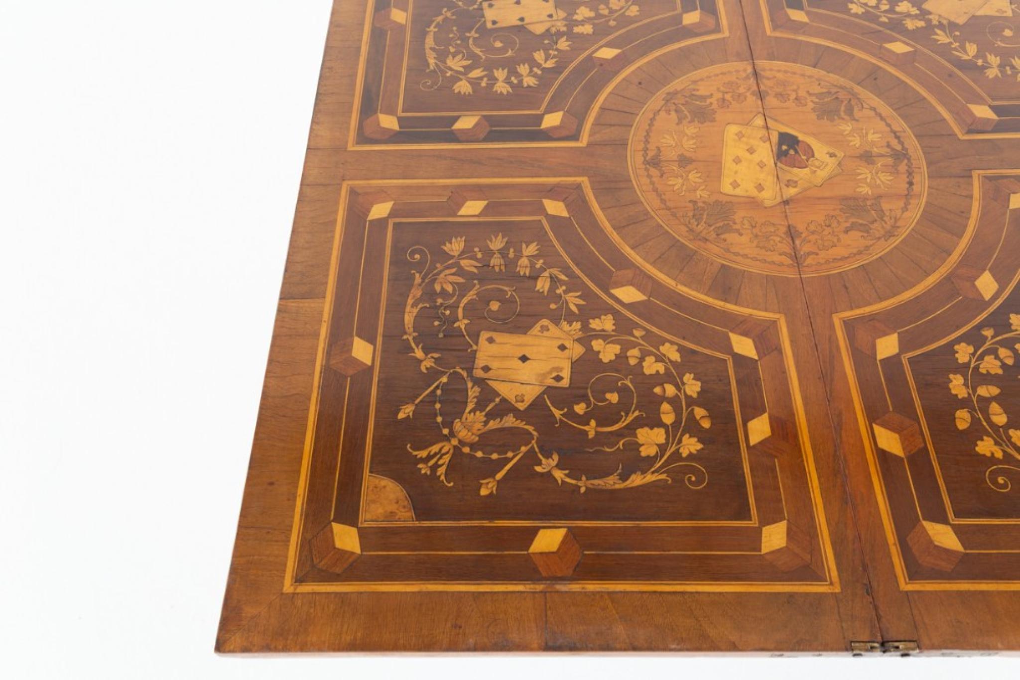 Provincial français Antique French Games Table Marqueterie 1880 en vente