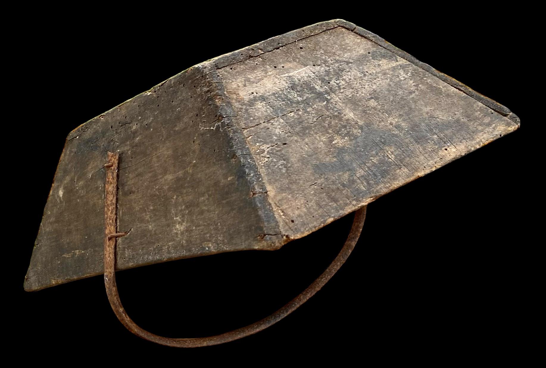 Iron Antique French Garden Panier