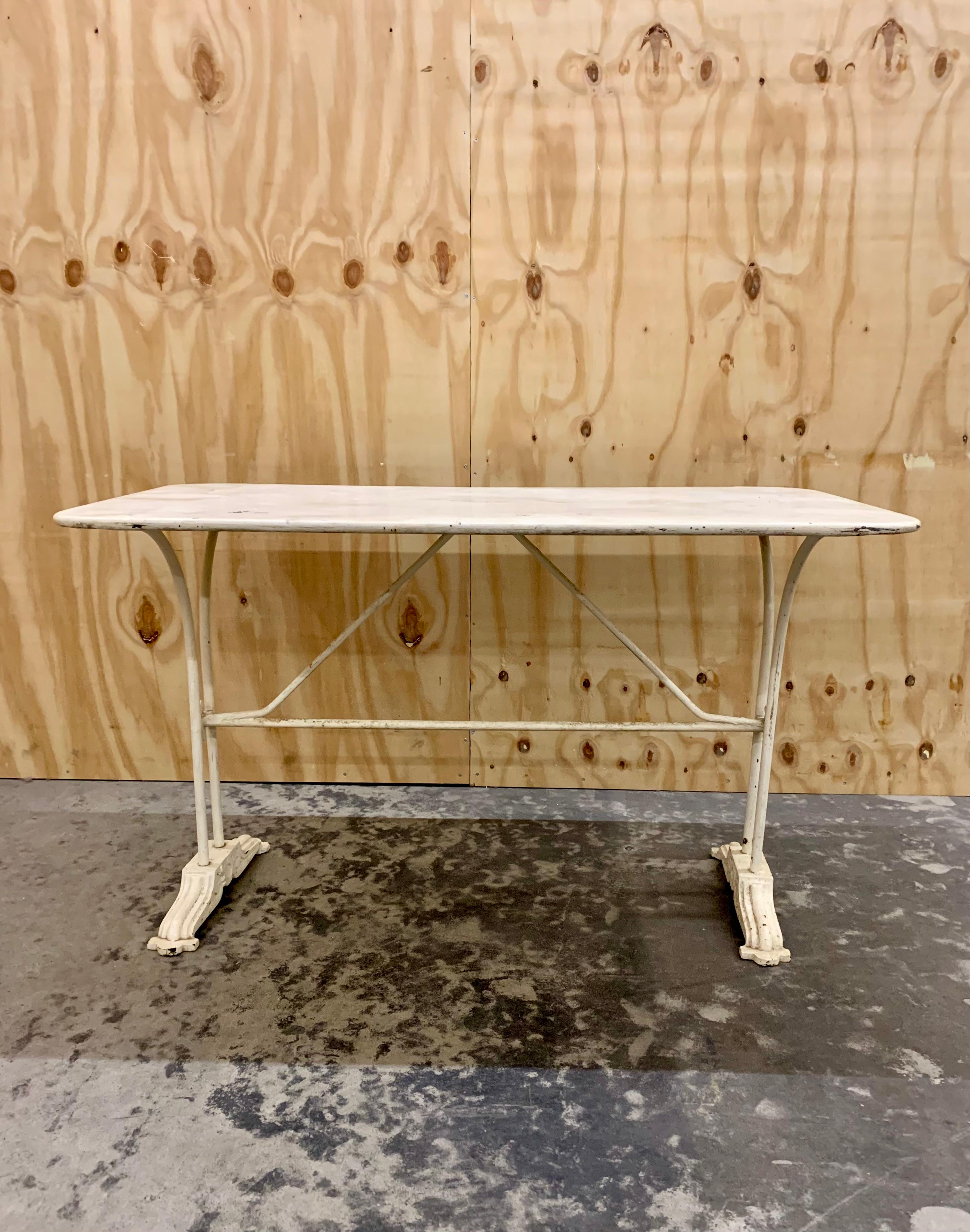 Antique French Garden Table - Tavolo da caffè in vendita 4