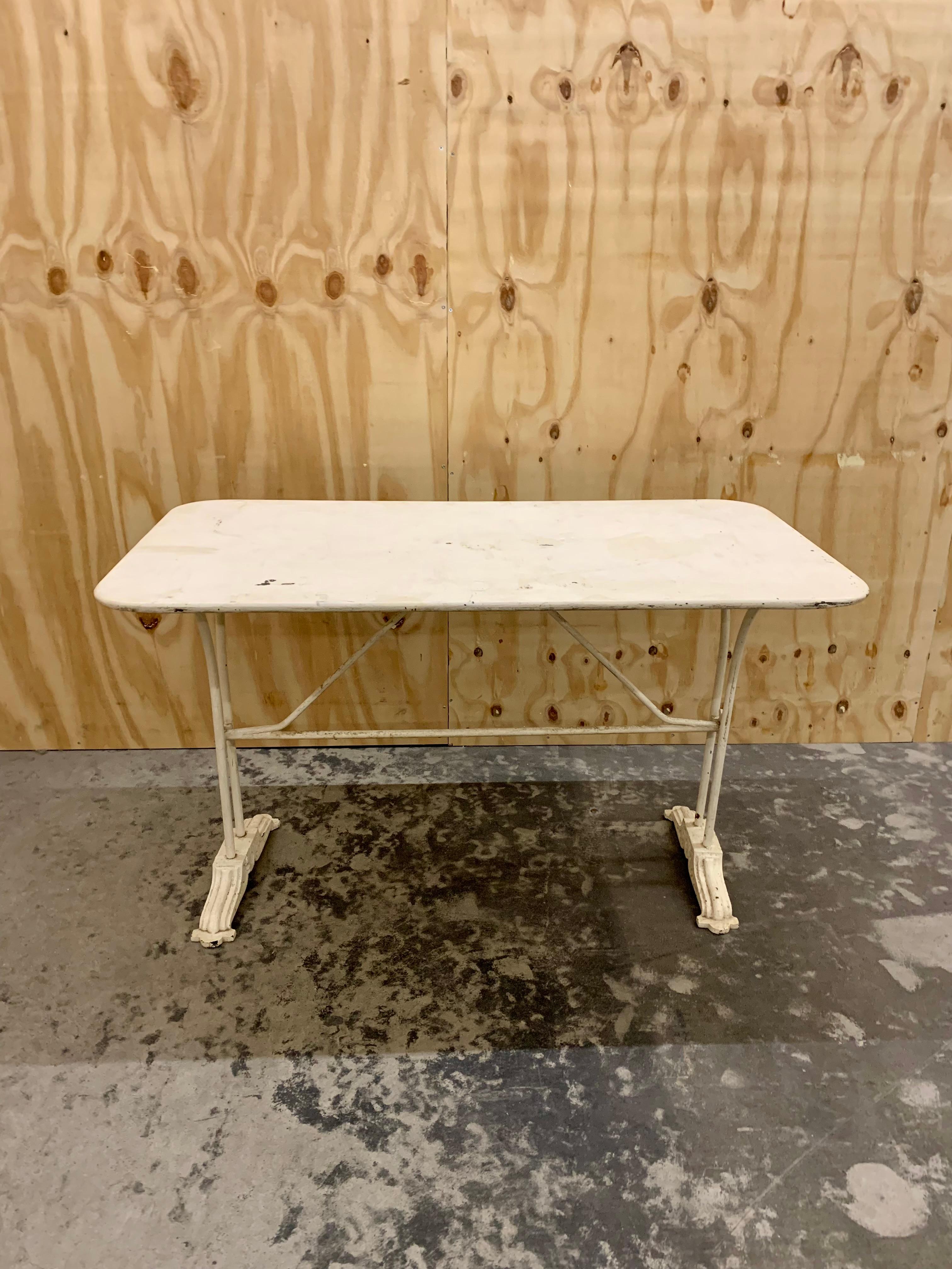 Francese Antique French Garden Table - Tavolo da caffè in vendita