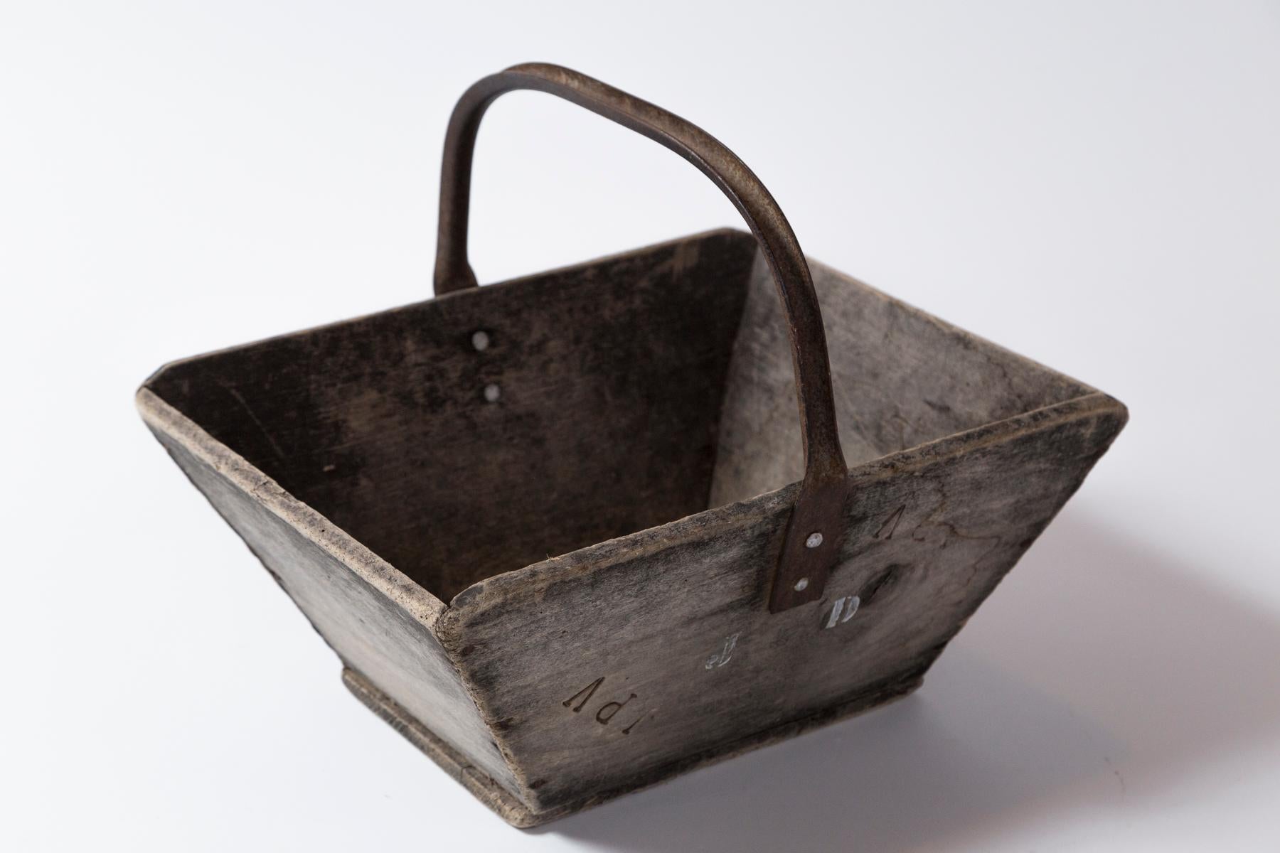 Hand-Crafted Antique French Garden Trug (Panier), early 20th Century For Sale
