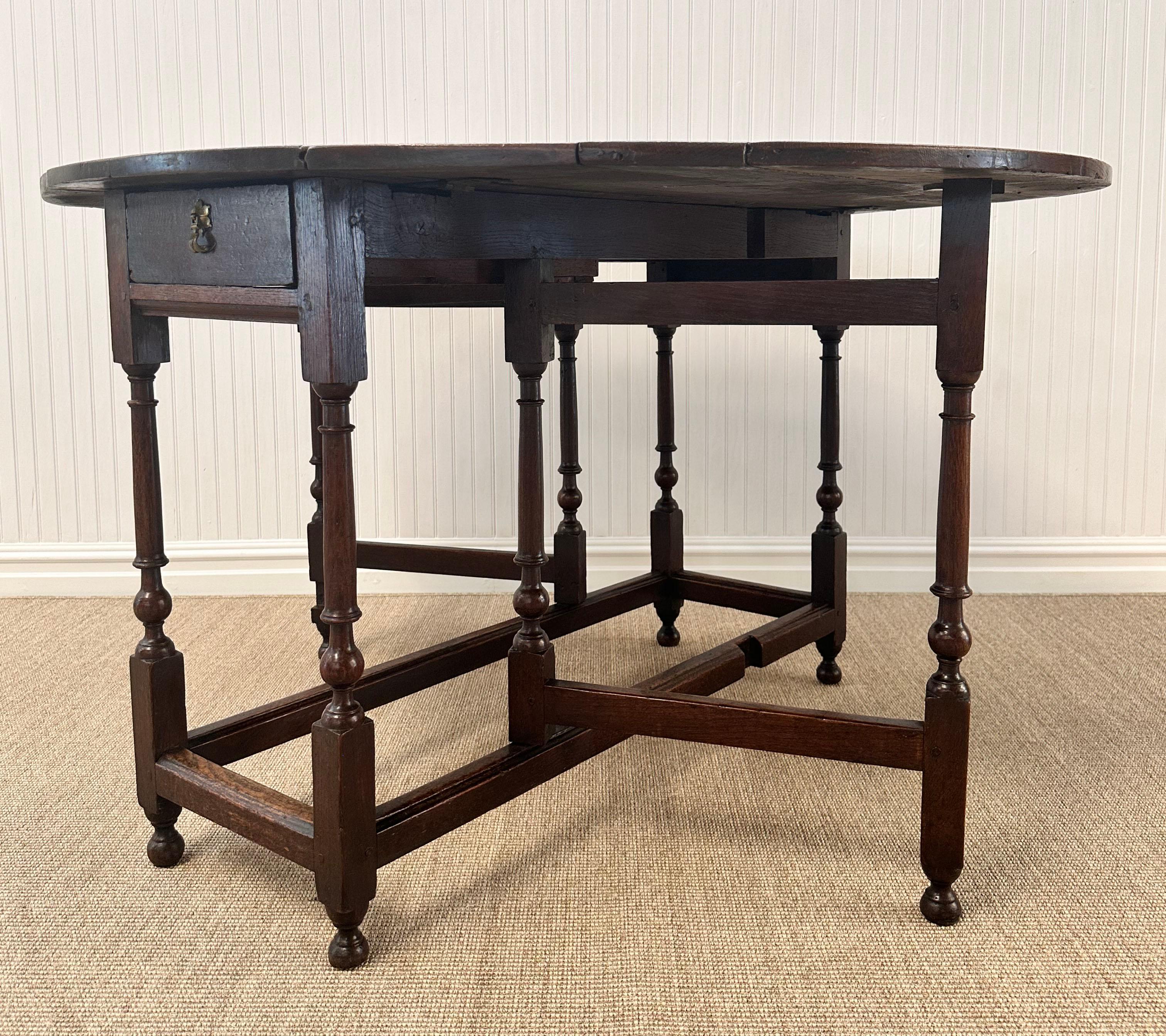 Français Antique French Gateleg Table Oak C. 1870's en vente