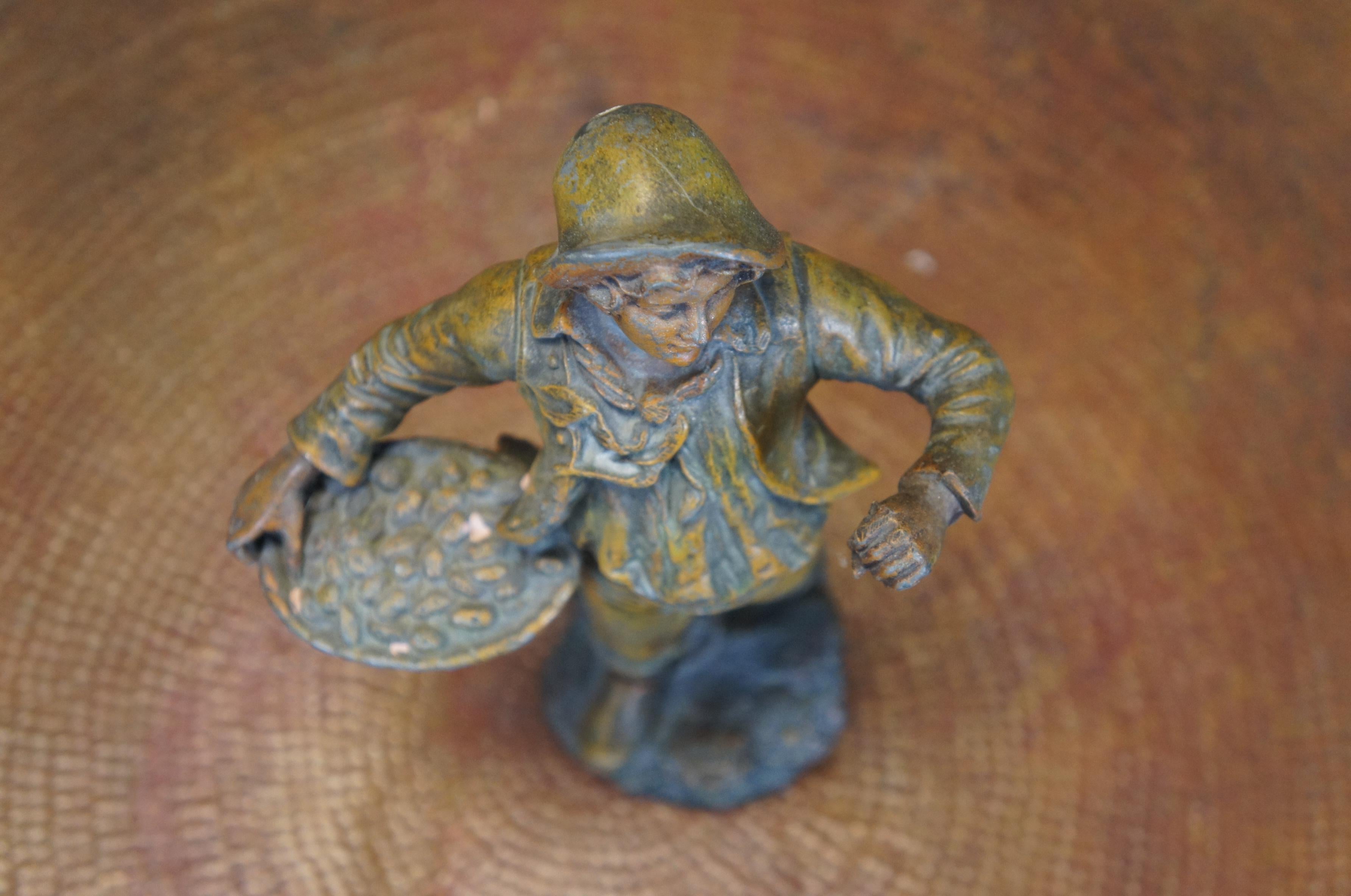Antique French George Maxim La Bonne Recolte Figurina di spelta del buon raccolto da 13