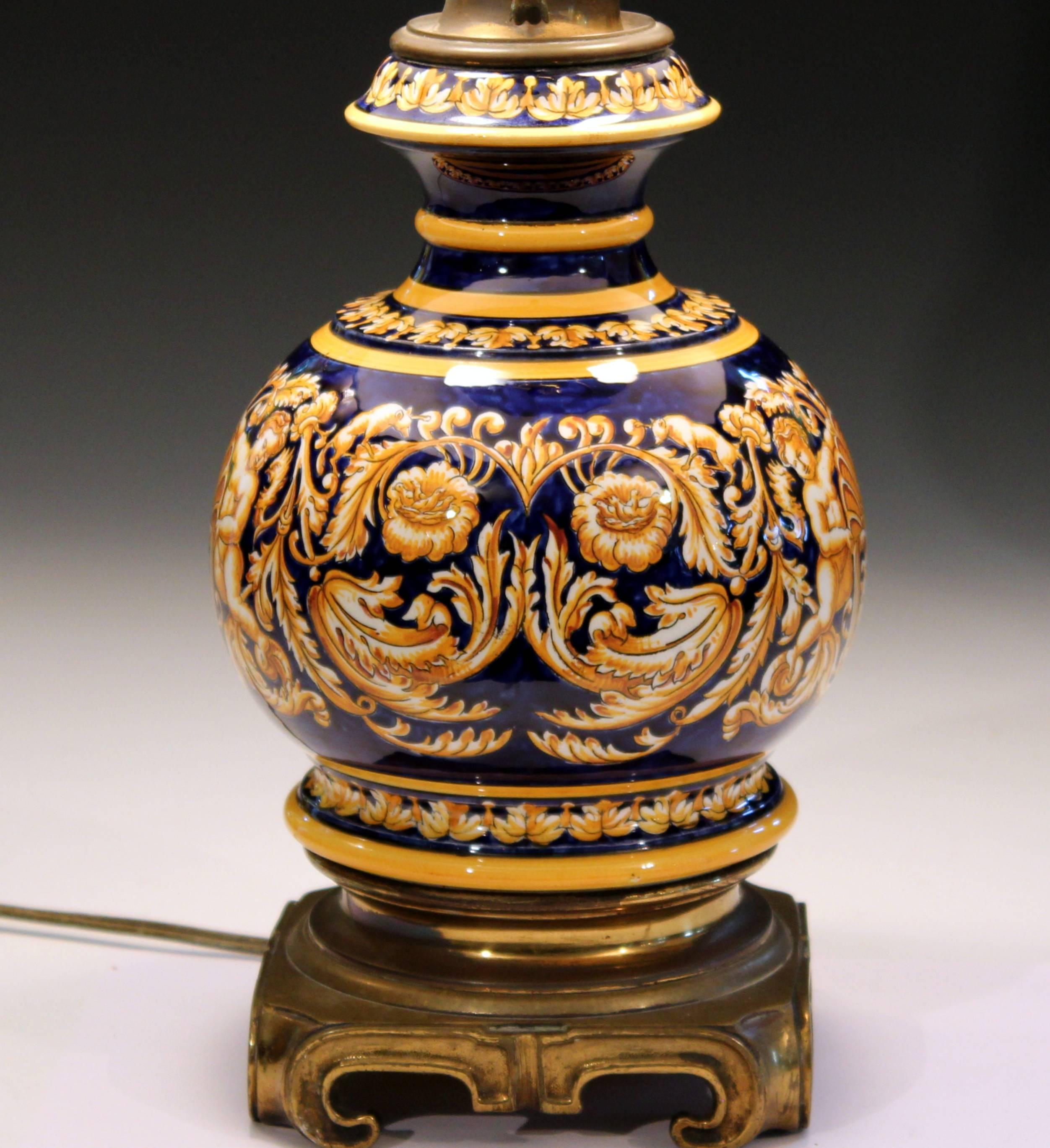 majolica lampe