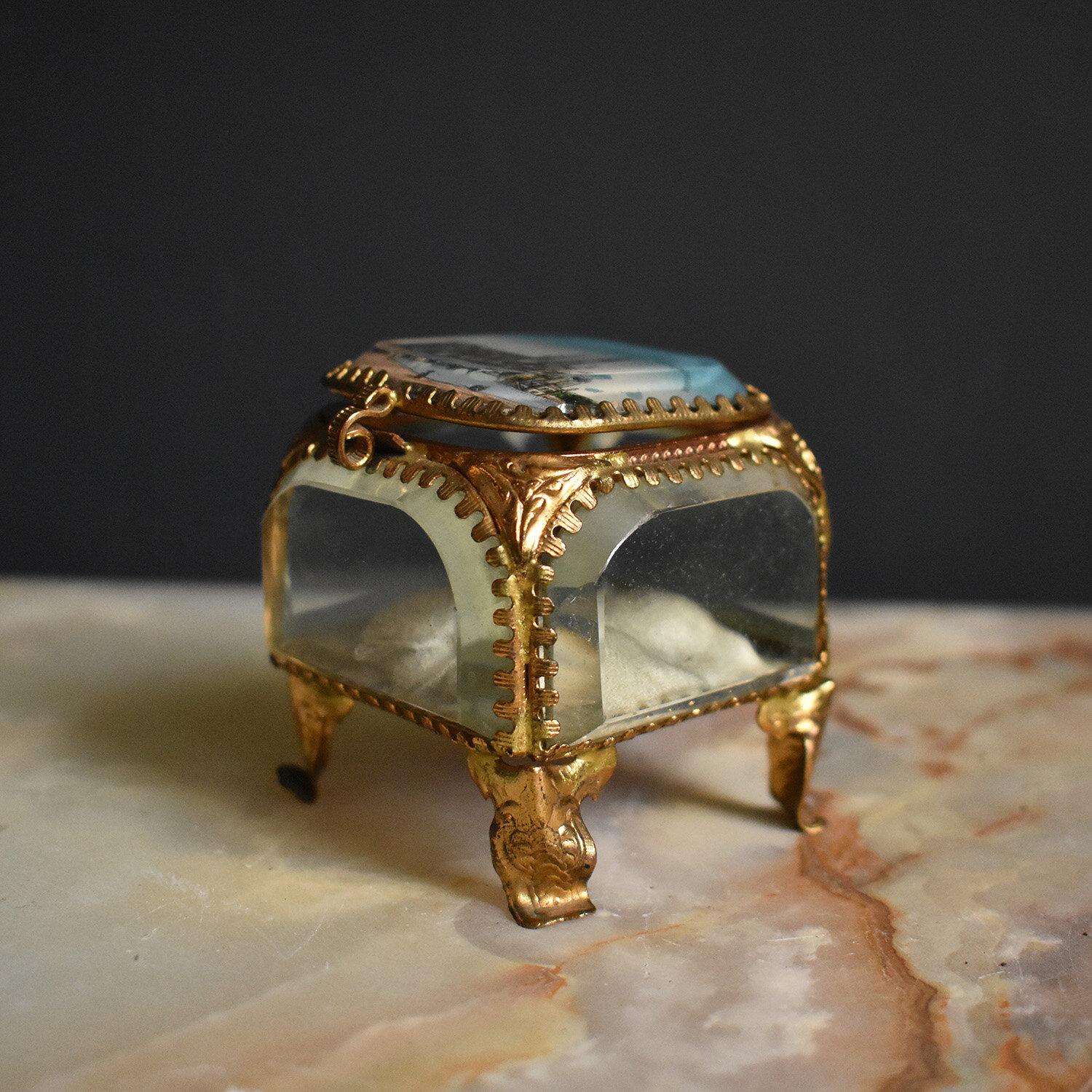 Antique French Gilt Brass and Cut Glass Souvenir Jewellery Casket, 19th Century In Good Condition For Sale In Bristol, GB
