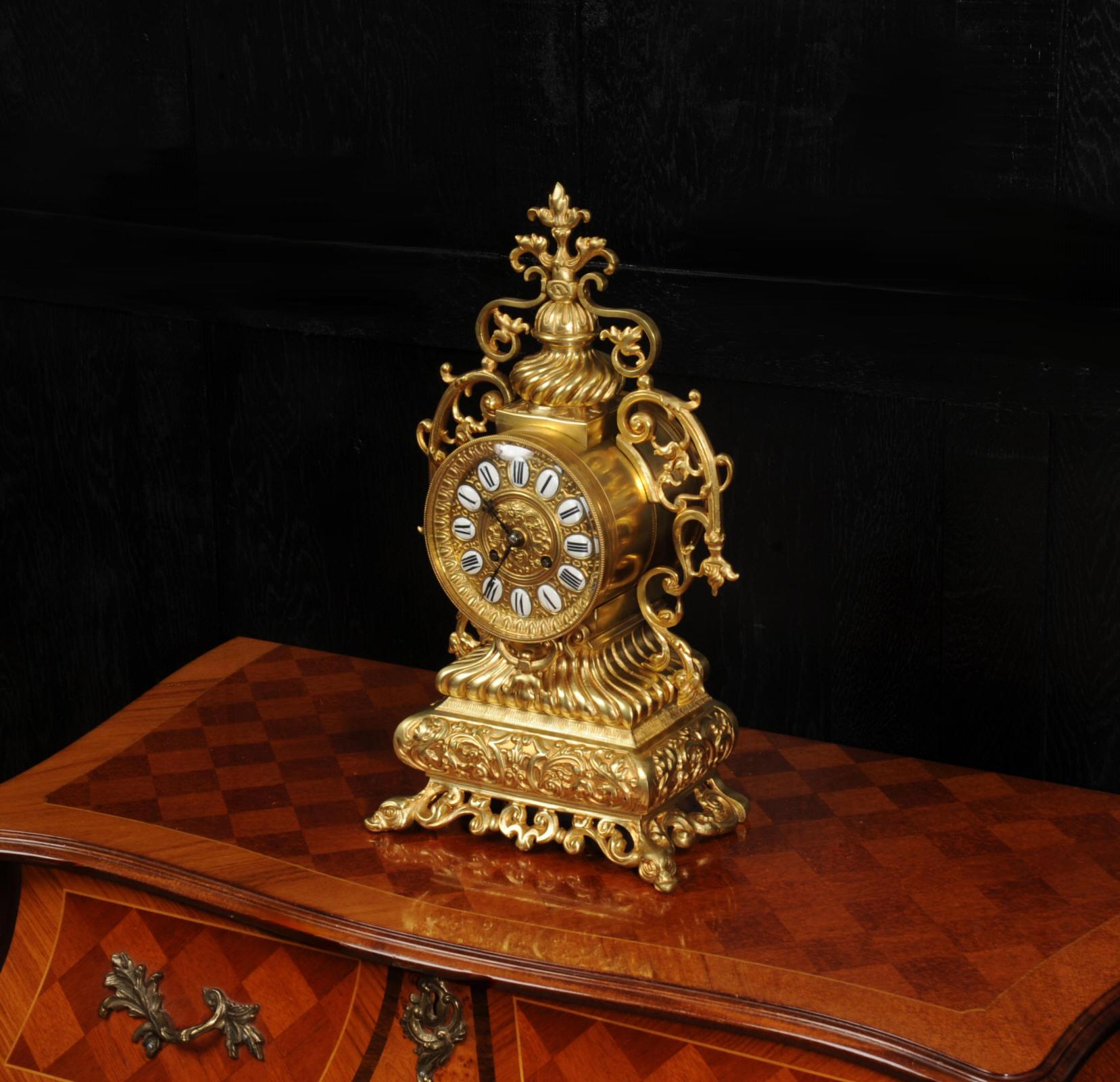 Antique French Gilt Bronze Baroque Clock In Good Condition For Sale In Belper, Derbyshire