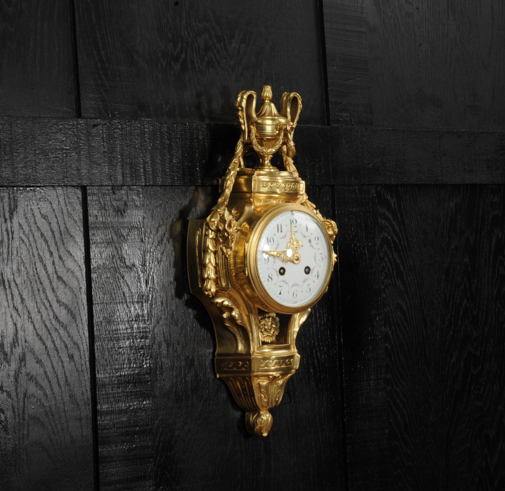 Antiguo Reloj de Pared Cartel Francés de Bronce Dorado en venta 1