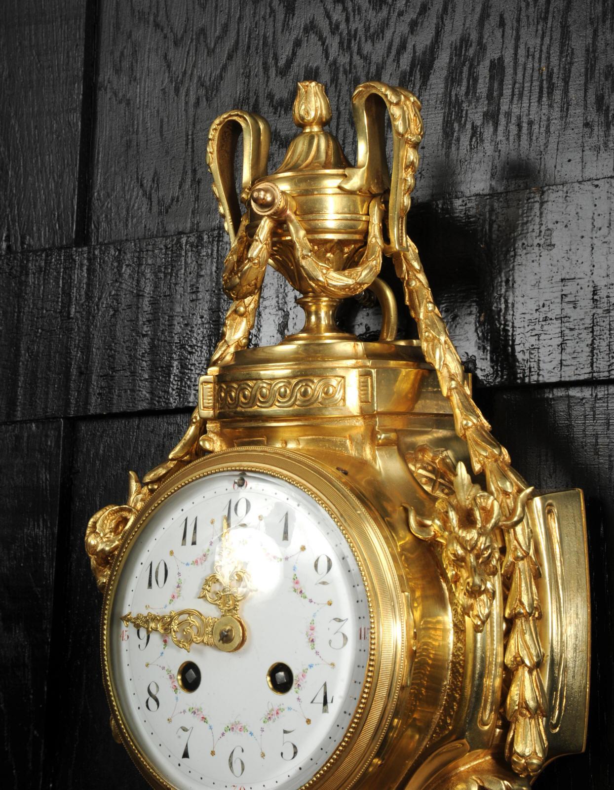Antiguo Reloj de Pared Cartel Francés de Bronce Dorado en venta 3