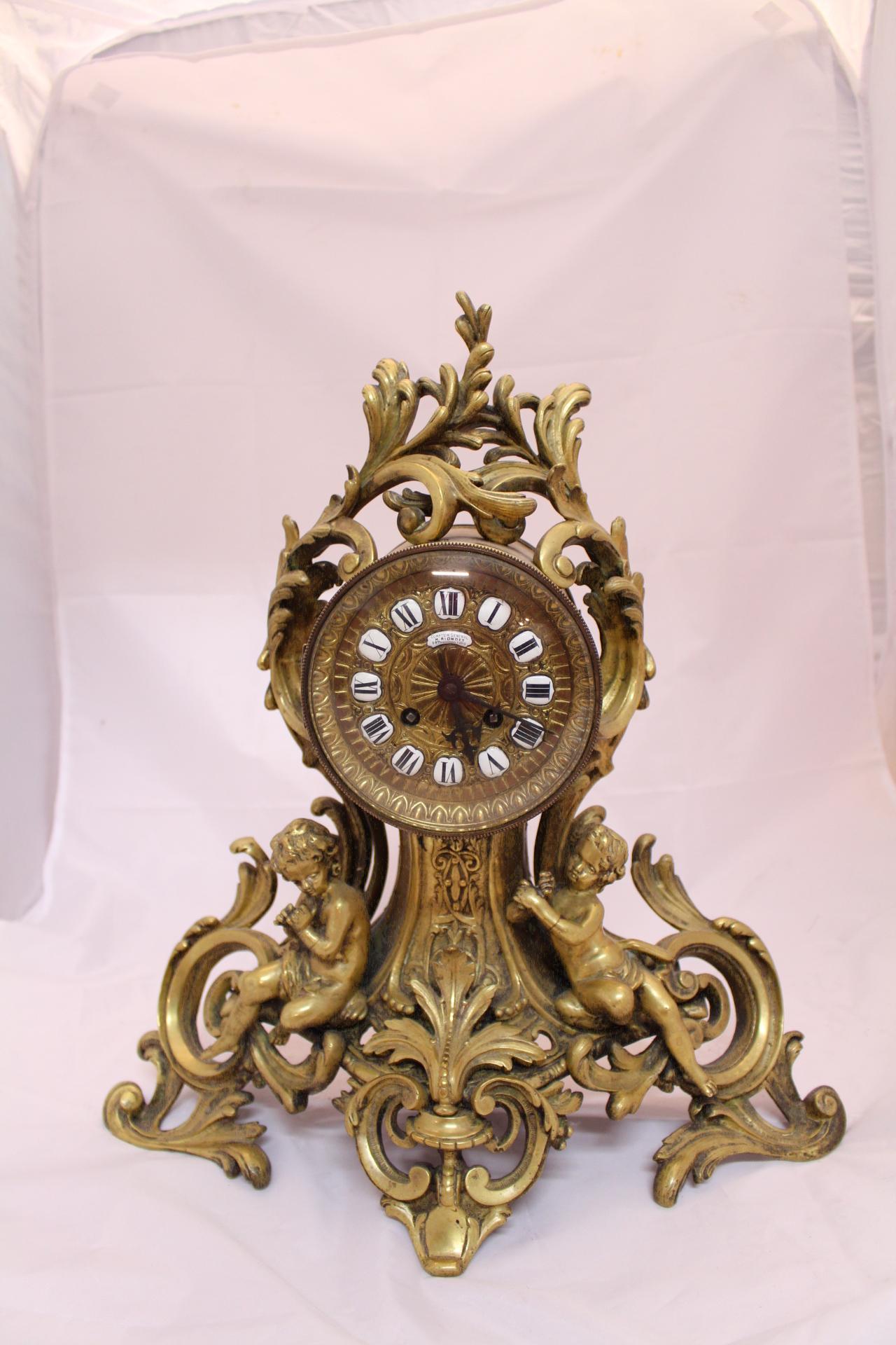 Pendule ancienne française en bronze doré Cherubs Putti Maison H. Riondet Napoleon III 5