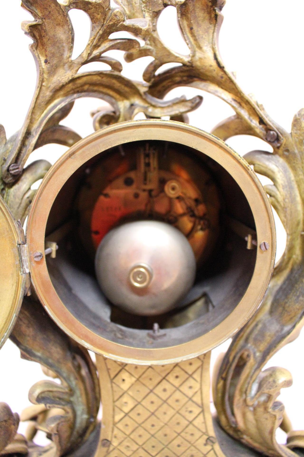 XIXe siècle Pendule ancienne française en bronze doré Cherubs Putti Maison H. Riondet Napoleon III