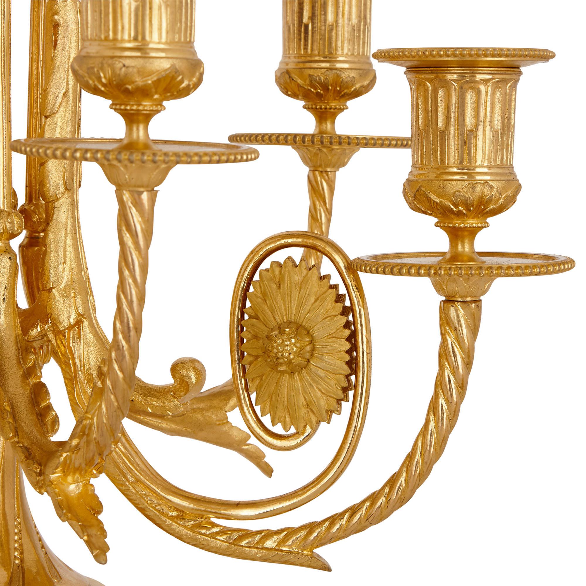 Antikes französisches Uhren-Set aus vergoldeter Bronze von Royer im Zustand „Gut“ im Angebot in London, GB