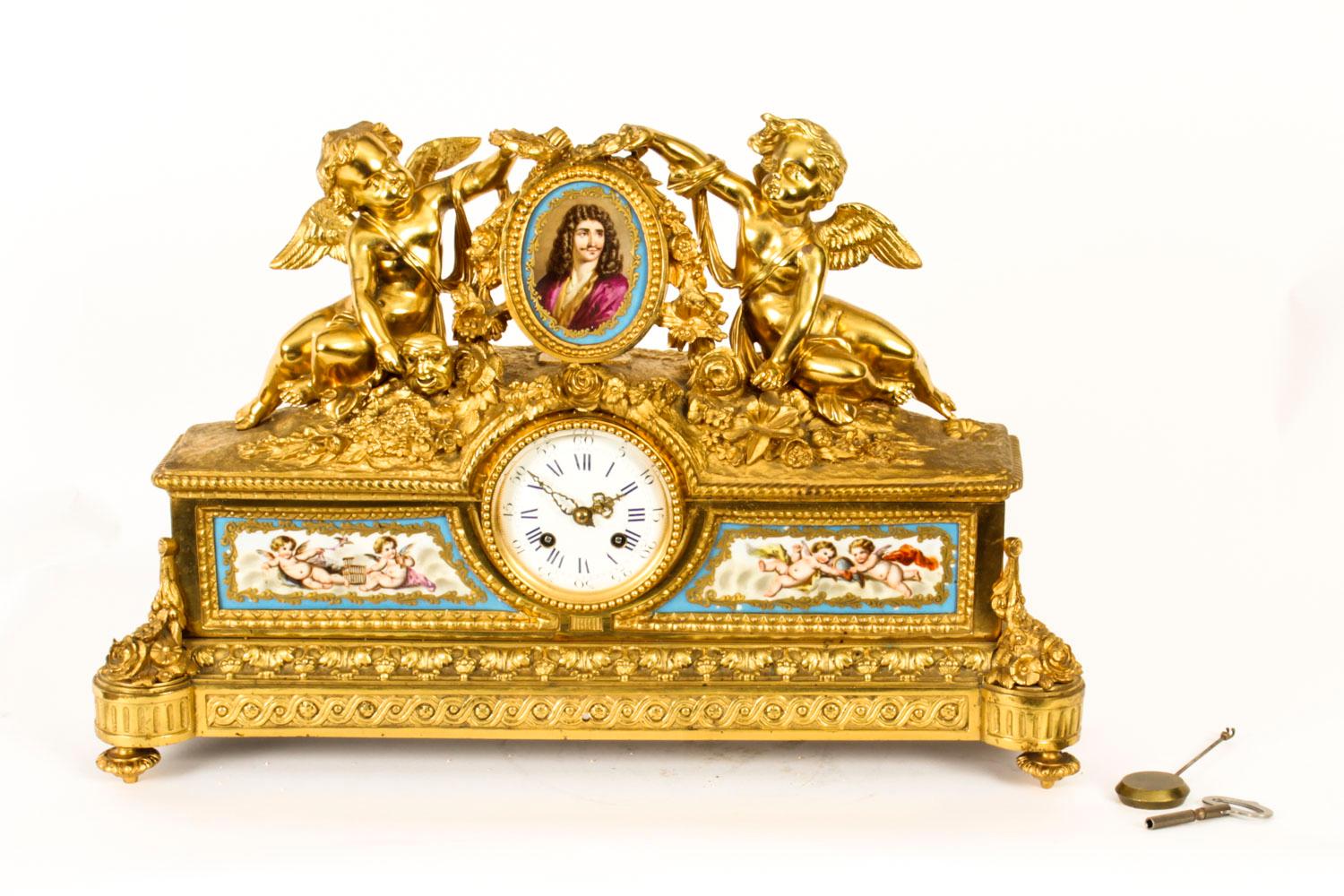 Antico orologio francese in bronzo dorato con ritratto di Molière del XIX secolo in vendita 4