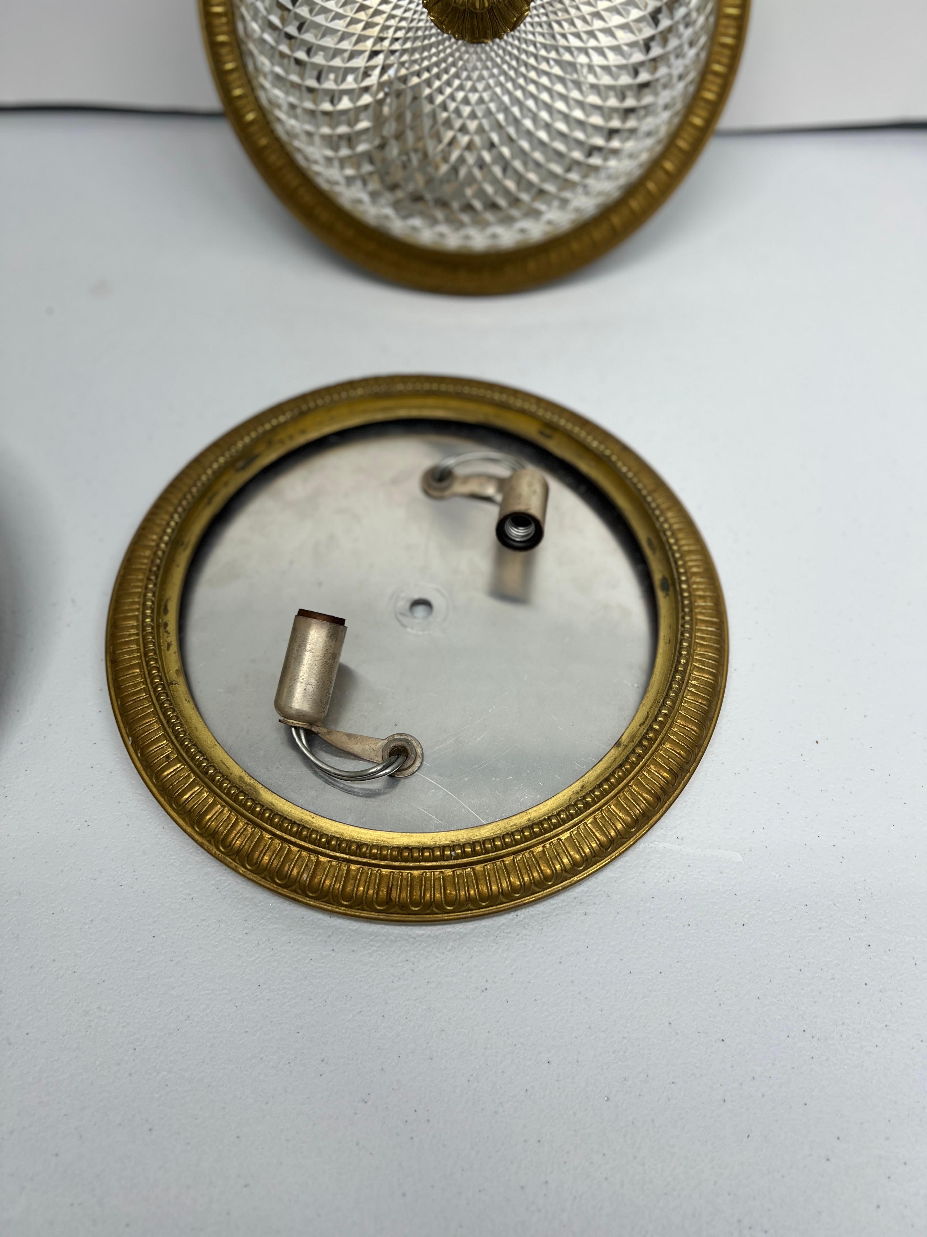 XX secolo Antique French Bronzo dorato e Cristallo tagliato stile Reggenza 2 luci in vendita