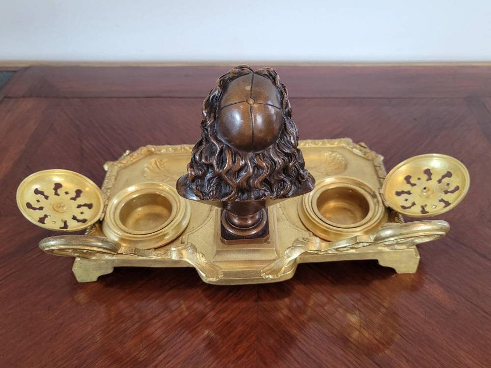 Antique French Gilt Bronze Encrier Inkwell Desk Stand, Signed JF In Good Condition For Sale In Forney, TX