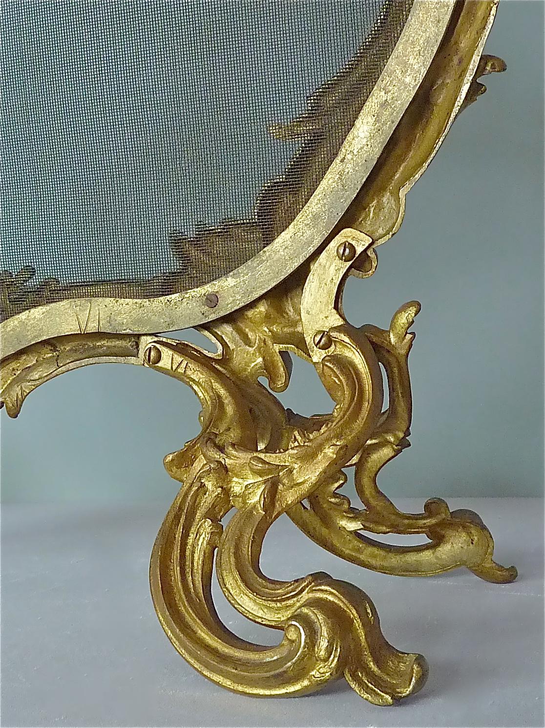 Antique French Gilt Bronze Fire Place Screen 19th Century Cherub Louis XV Style For Sale 16