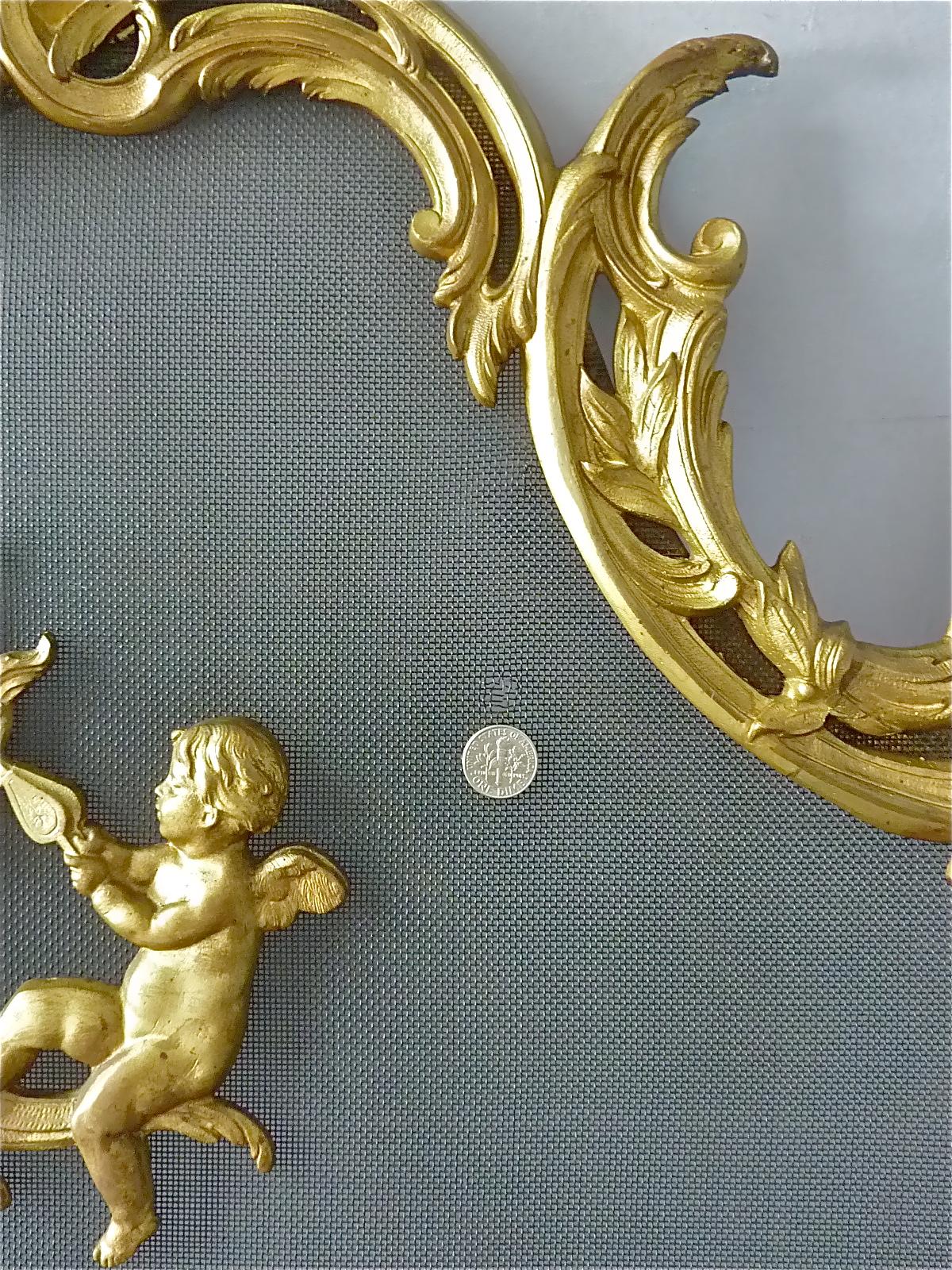 Antique French Gilt Bronze Fire Place Screen 19th Century Cherub Louis XV Style For Sale 6