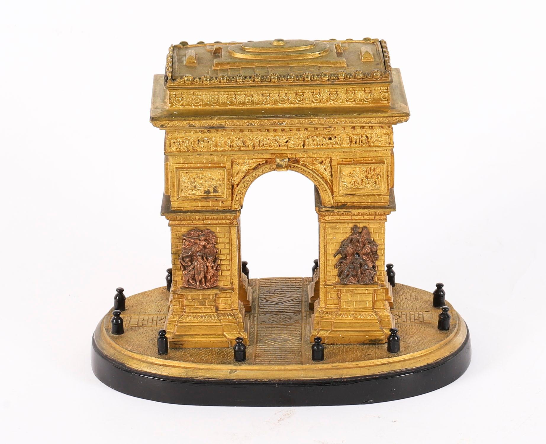 Antique French Gilt Bronze Grand Tour Model of The Arc de Triomphe (Arco di Trionfo) XIX secolo 14