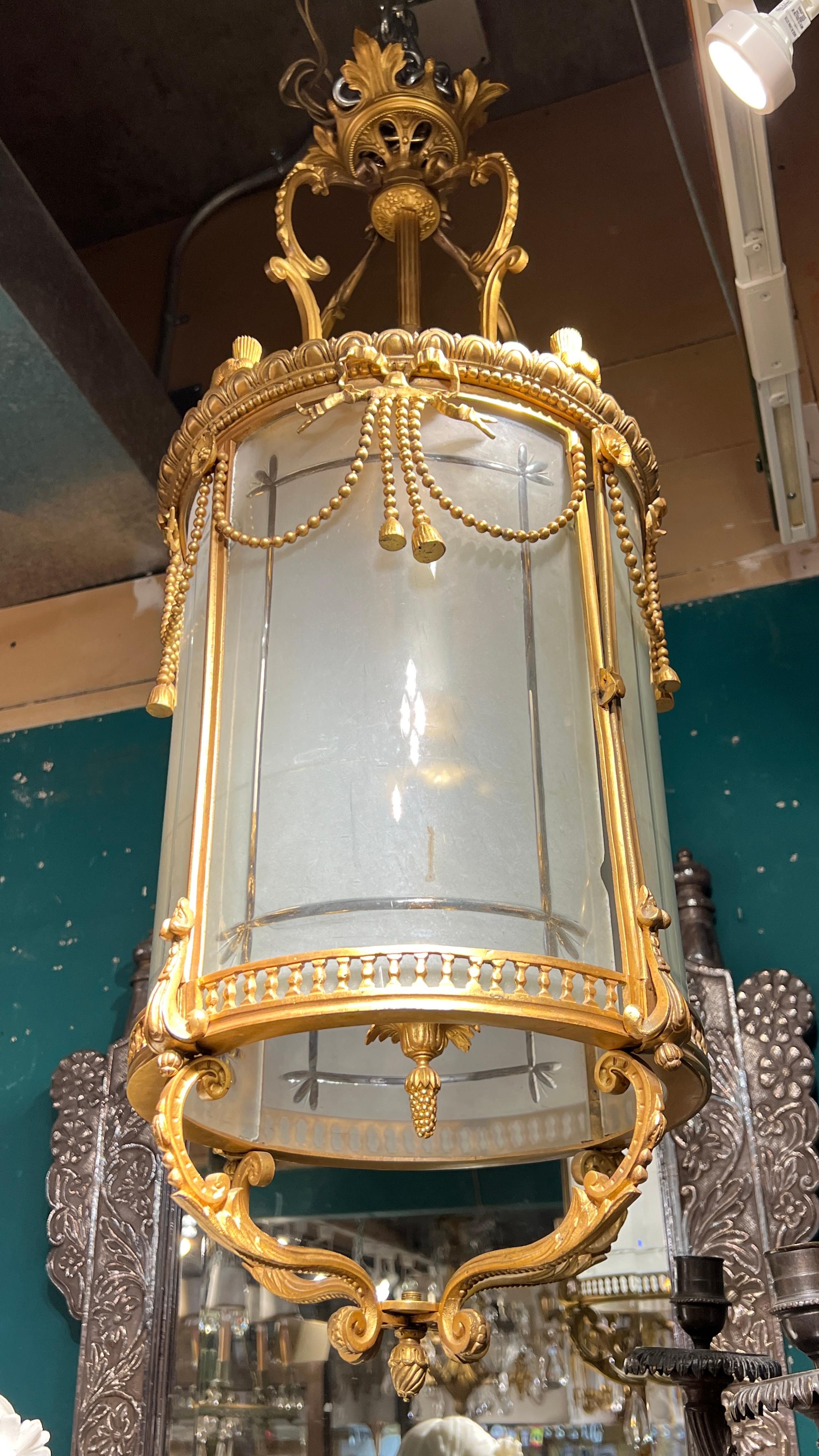 Antique French Gilt Bronze Lantern in the  Louis XVI Style In Good Condition For Sale In New York, NY