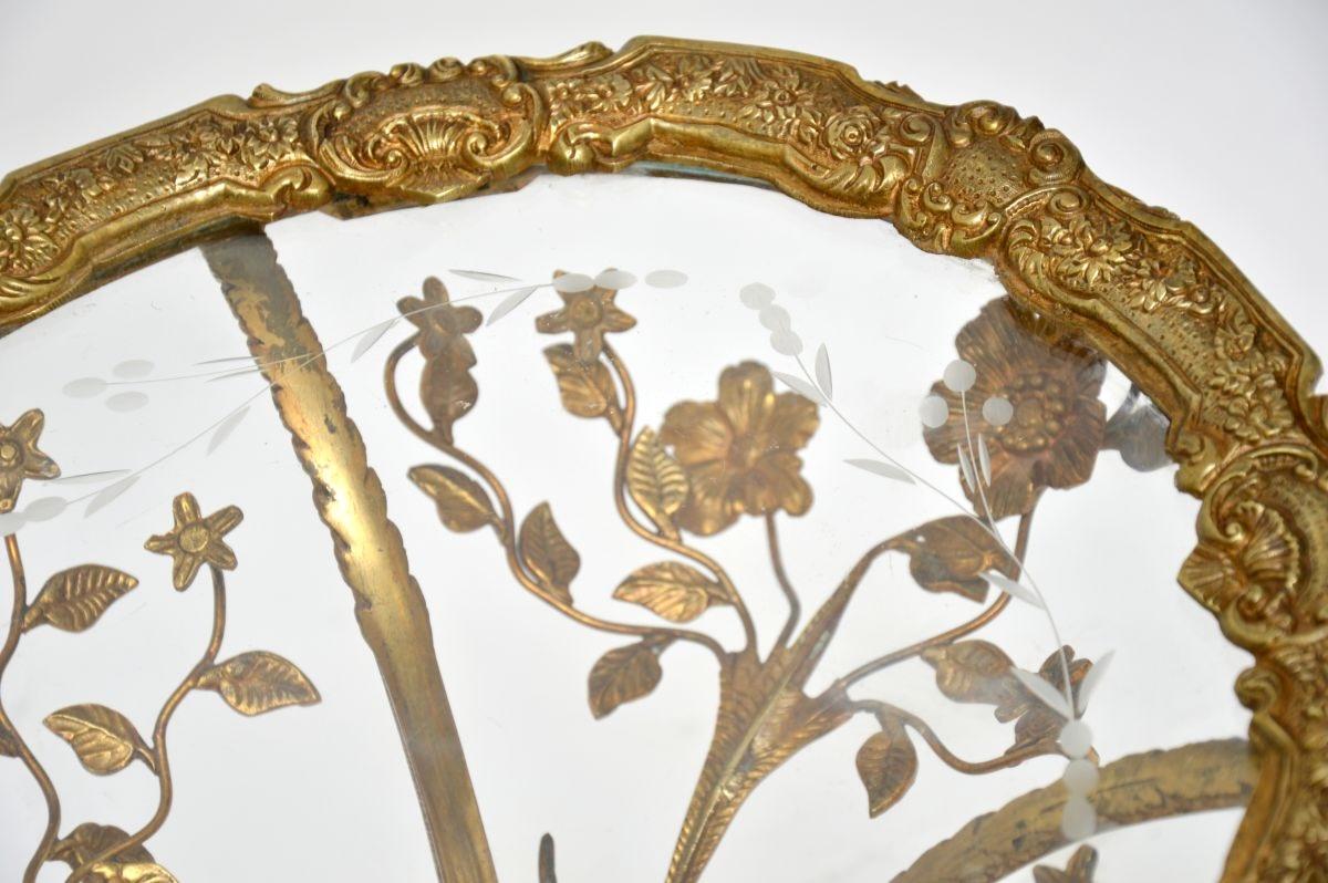 Table d'appoint en bronze doré Antique French Bon état - En vente à London, GB