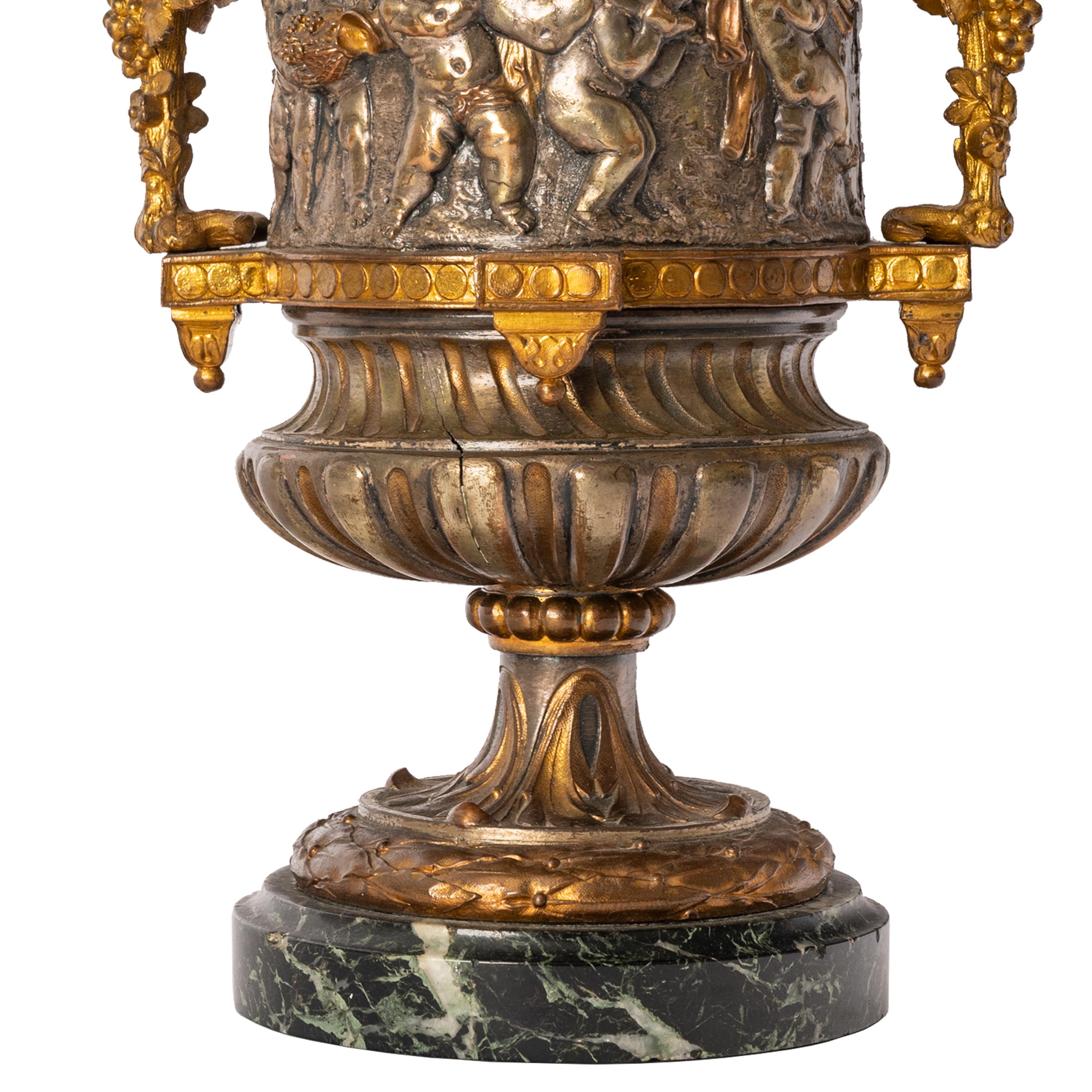 Antique French Gilt Bronze Ormolu Napoleon III Lidded Wine Urn Cooler, 1870 In Good Condition In Portland, OR