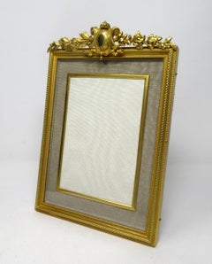 Antique French Gilt Bronze Ormolu Portrait Photo Picture Frame, 19th Century