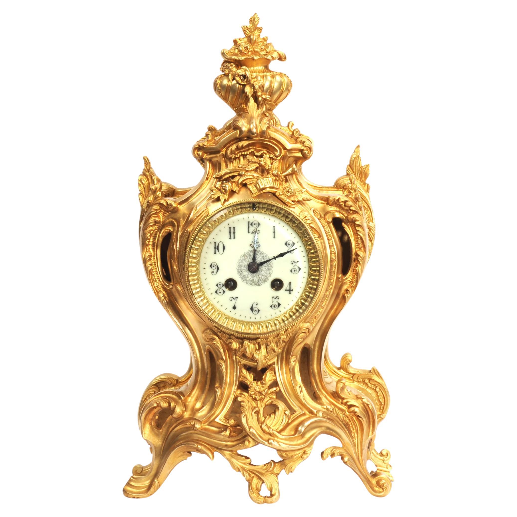 Horloge rocococo française ancienne en bronze doré de Samuel Marti