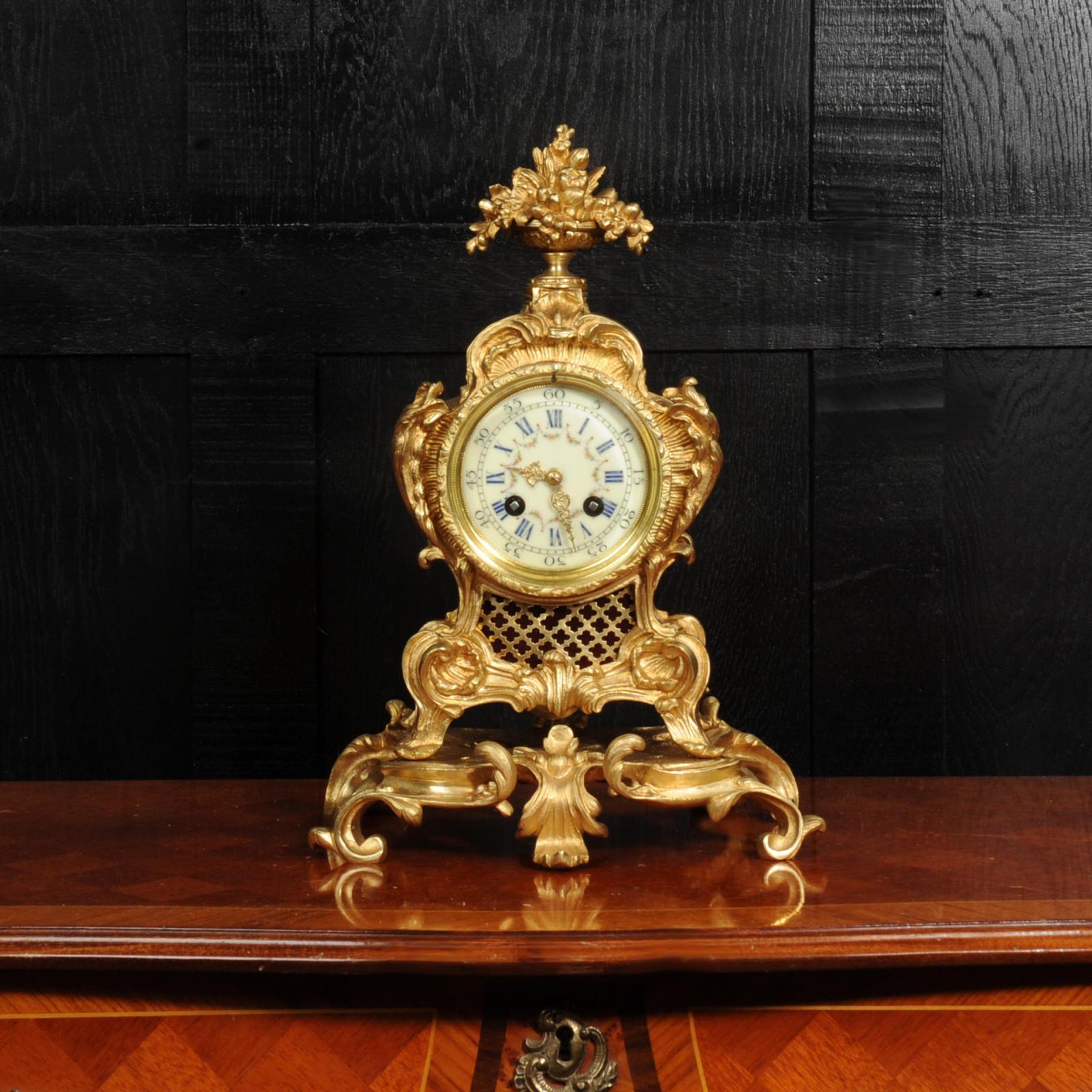Antique French Gilt Bronze Rococo Clock - Fully Restored In Good Condition For Sale In Belper, Derbyshire