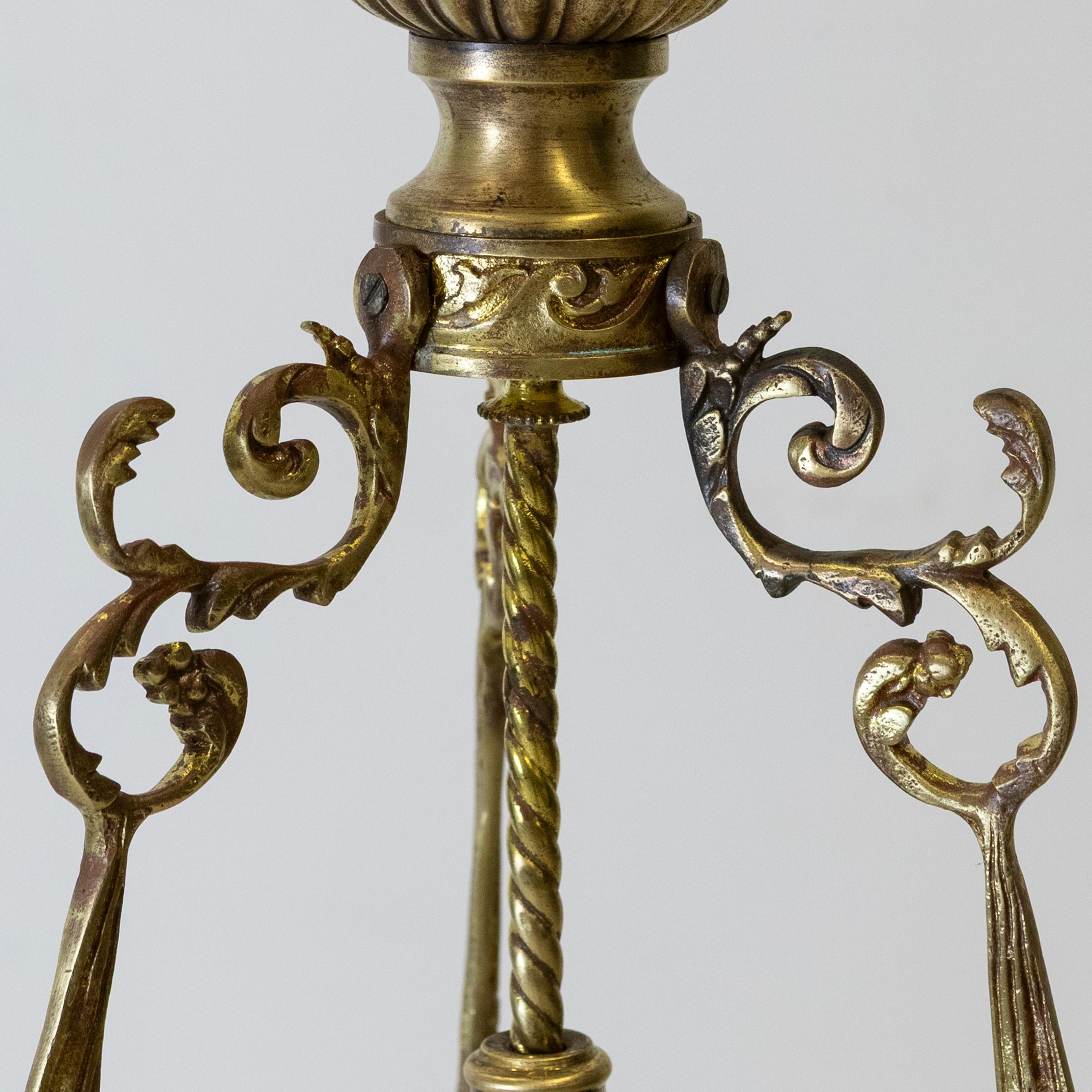 Bronze Suspension en bronze doré Antique French en vente