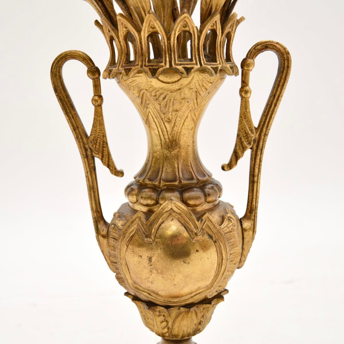 Lampe de bureau française d'antiquités en bronze doré Bon état - En vente à London, GB