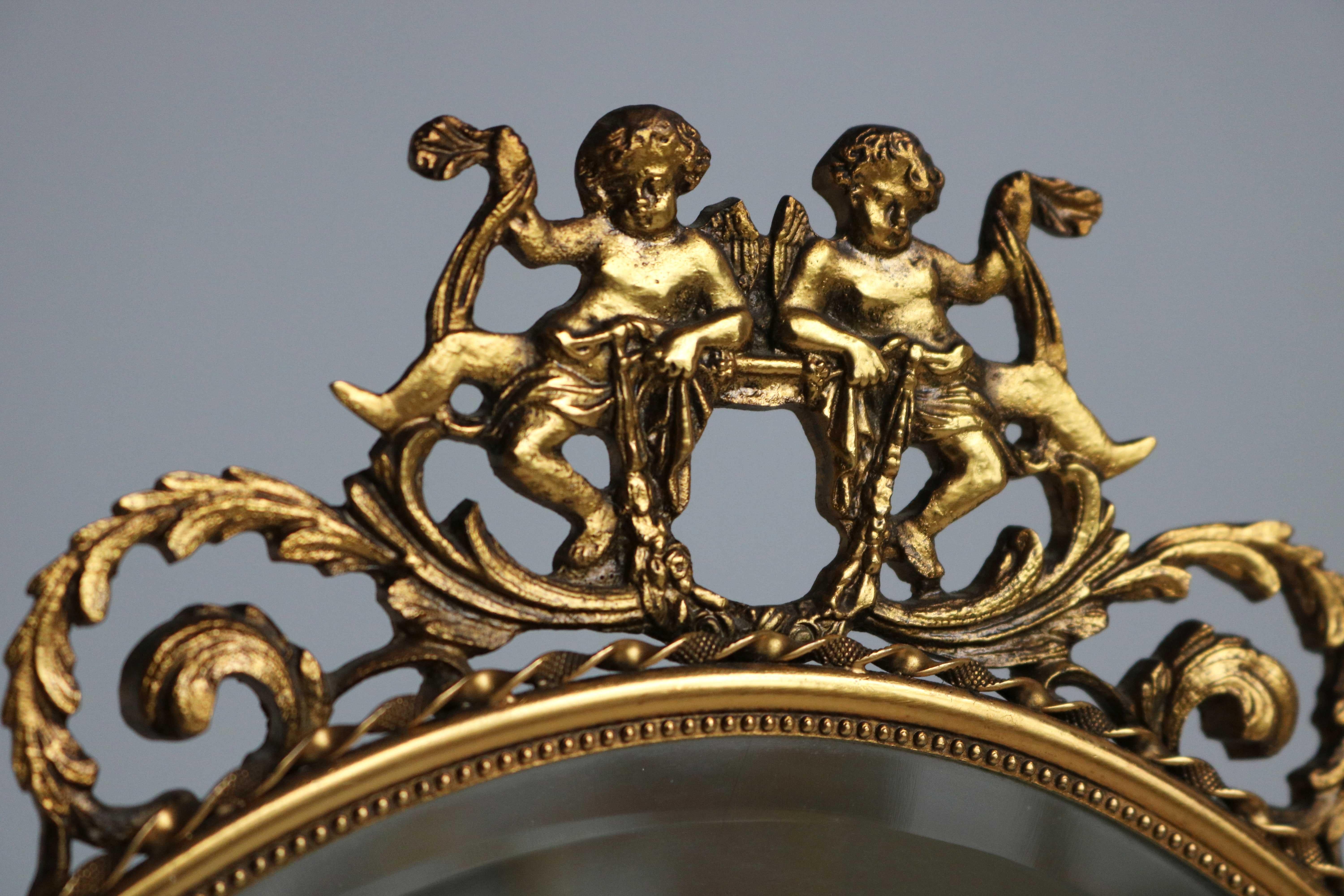 Antique Vanity Table Mirror en bronze doré Miroir ovale et chérubins, circa 1900 en vente 5