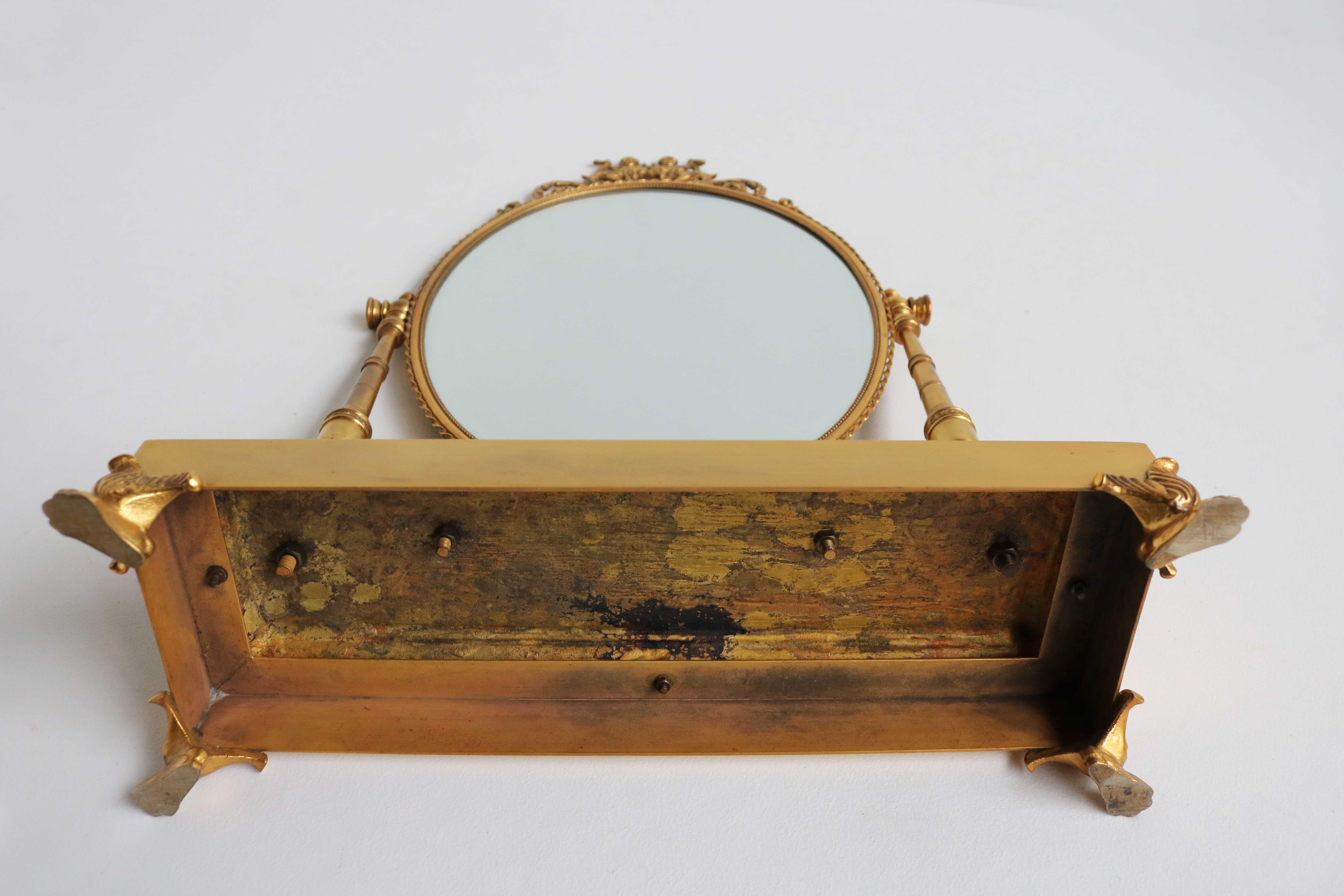 Antique Vanity Table Mirror en bronze doré Miroir ovale et chérubins, circa 1900 en vente 10