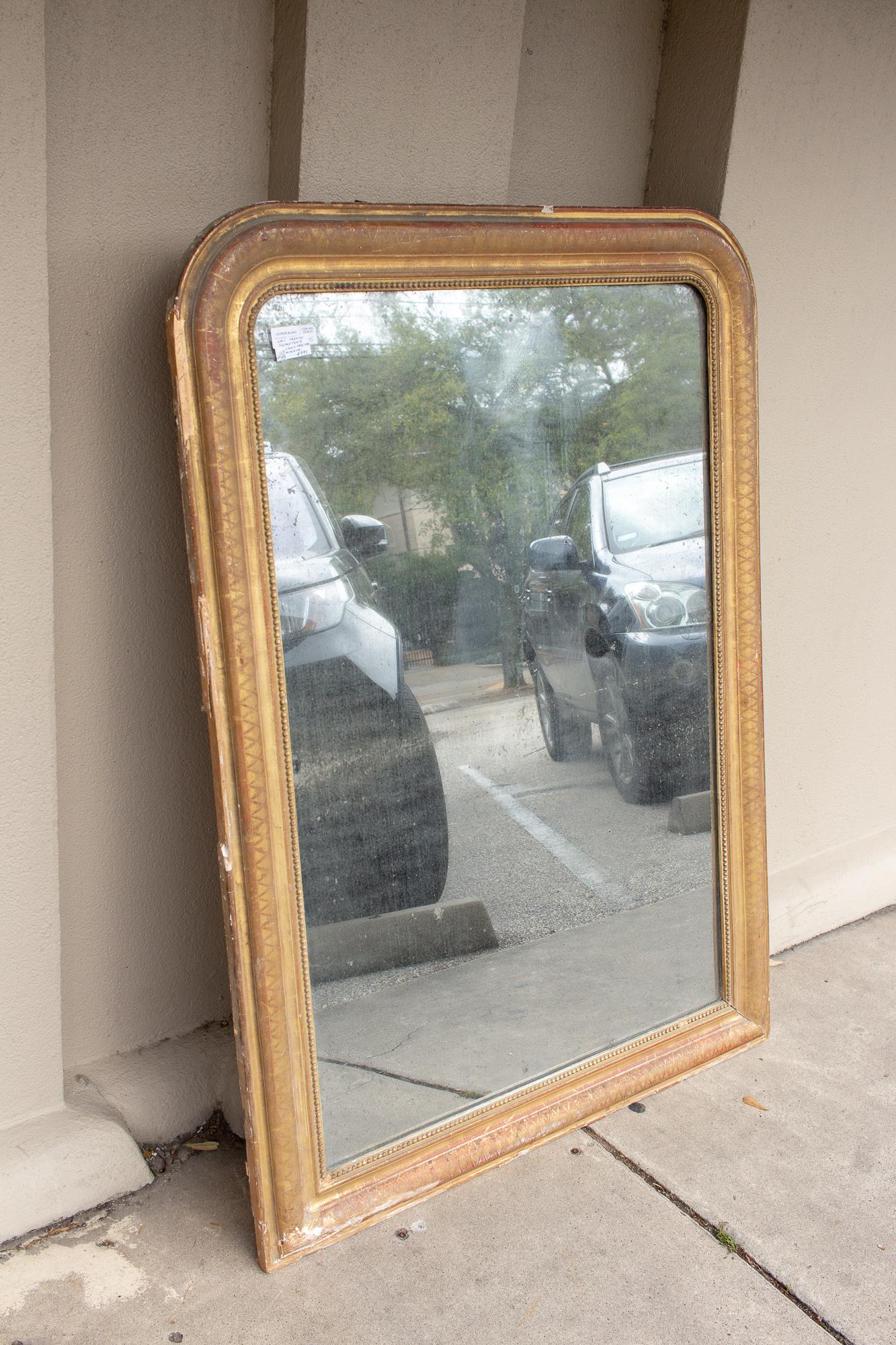 Antique French Gilt Frame Louis Philippe Mirror with Stormy Glass In Distressed Condition In Houston, TX