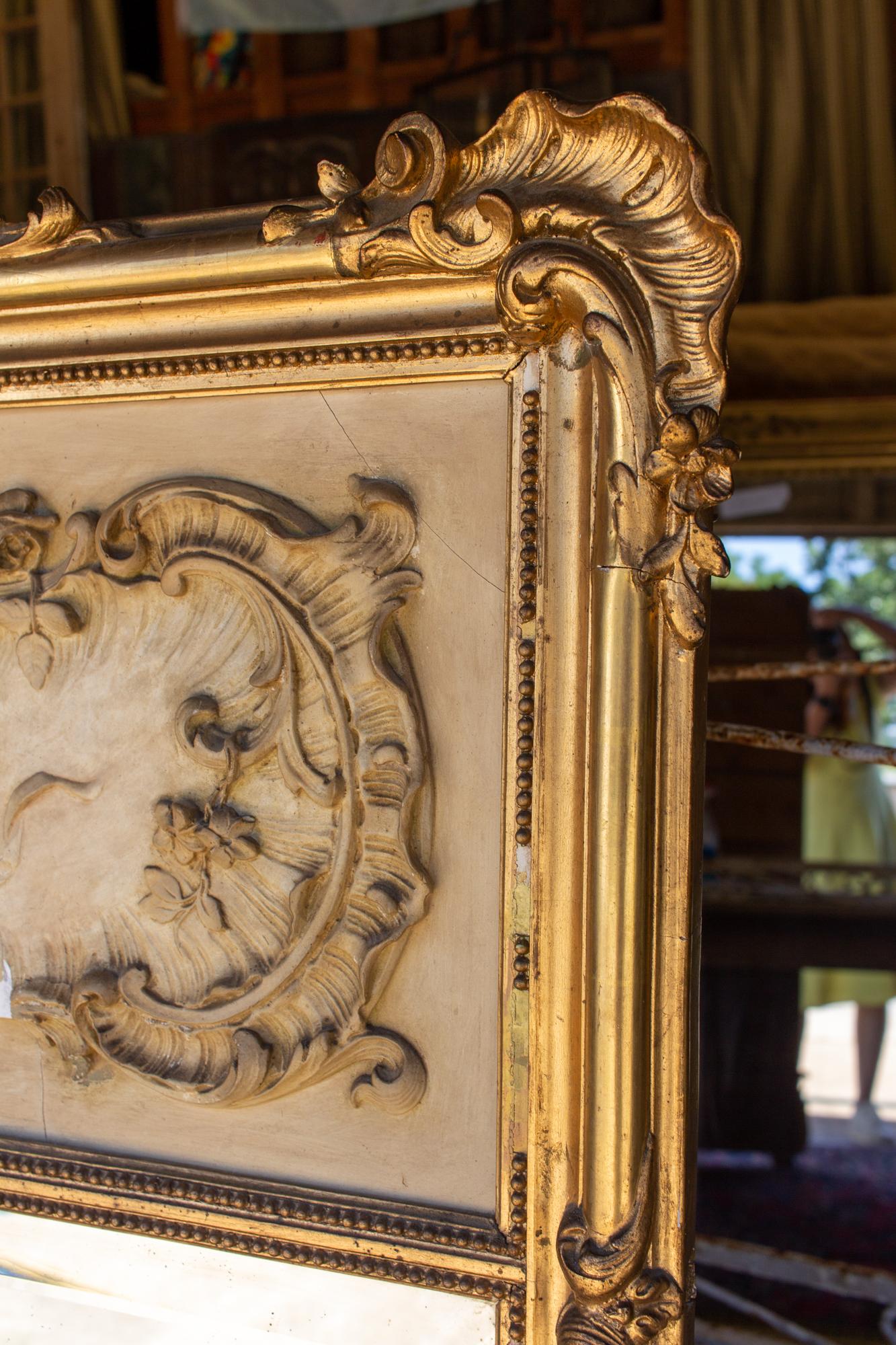 Antique French Gilt Louis XV Style Trumeau Mirror with Plaster Panel In Good Condition In Houston, TX
