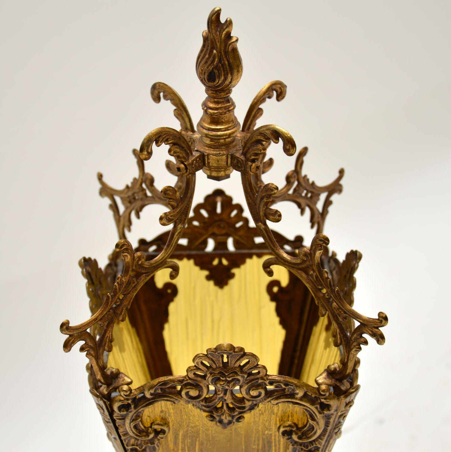 Antique French Gilt Metal and Glass Cherub Table Lamp 3