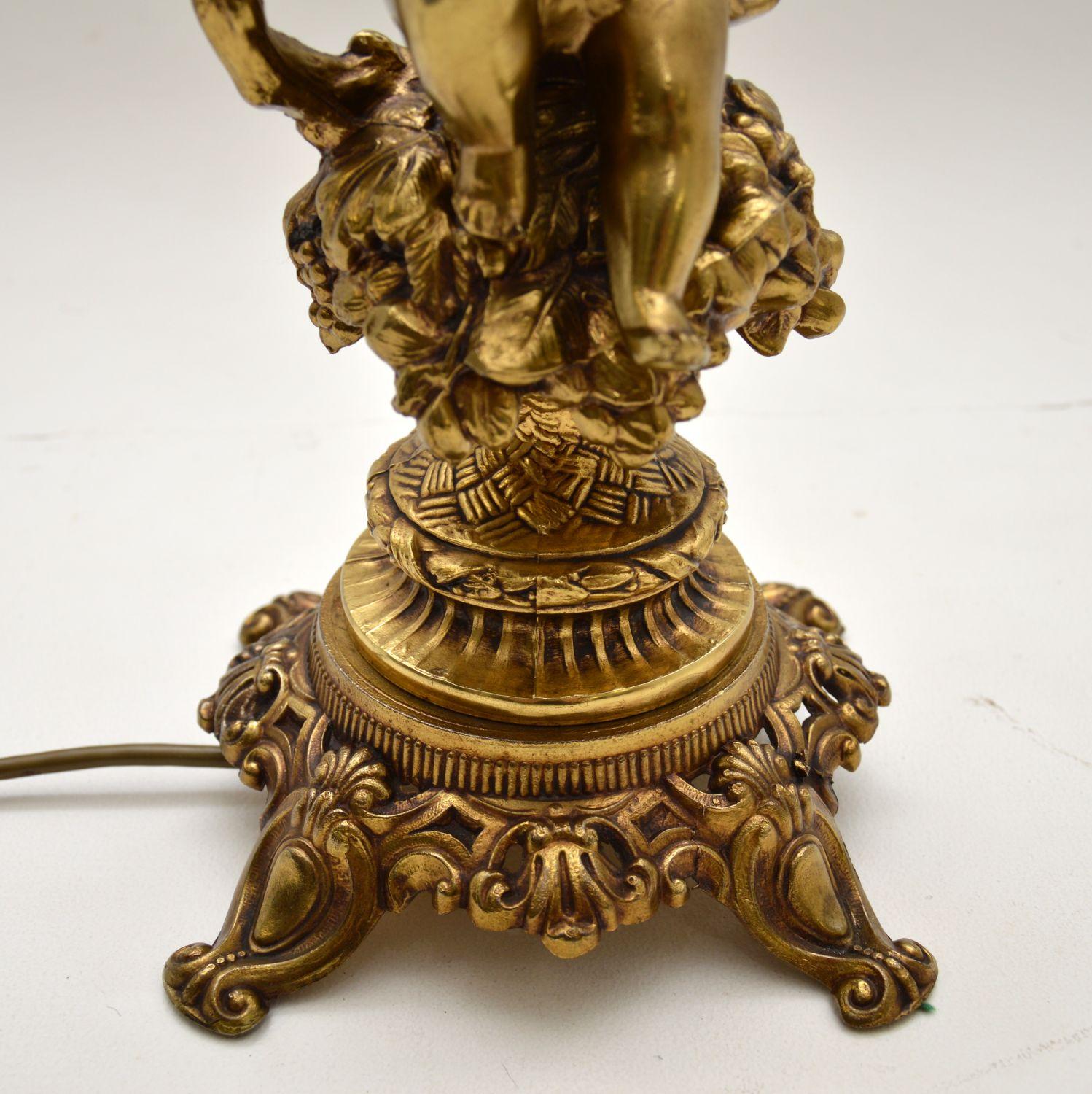 Antique French Gilt Metal and Glass Cherub Table Lamp In Good Condition In London, GB