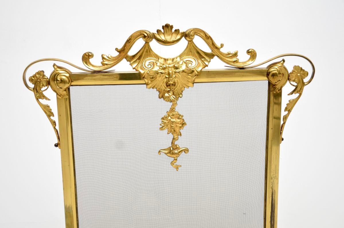 Parafuoco francese antico in metallo dorato In condizioni buone in vendita a London, GB