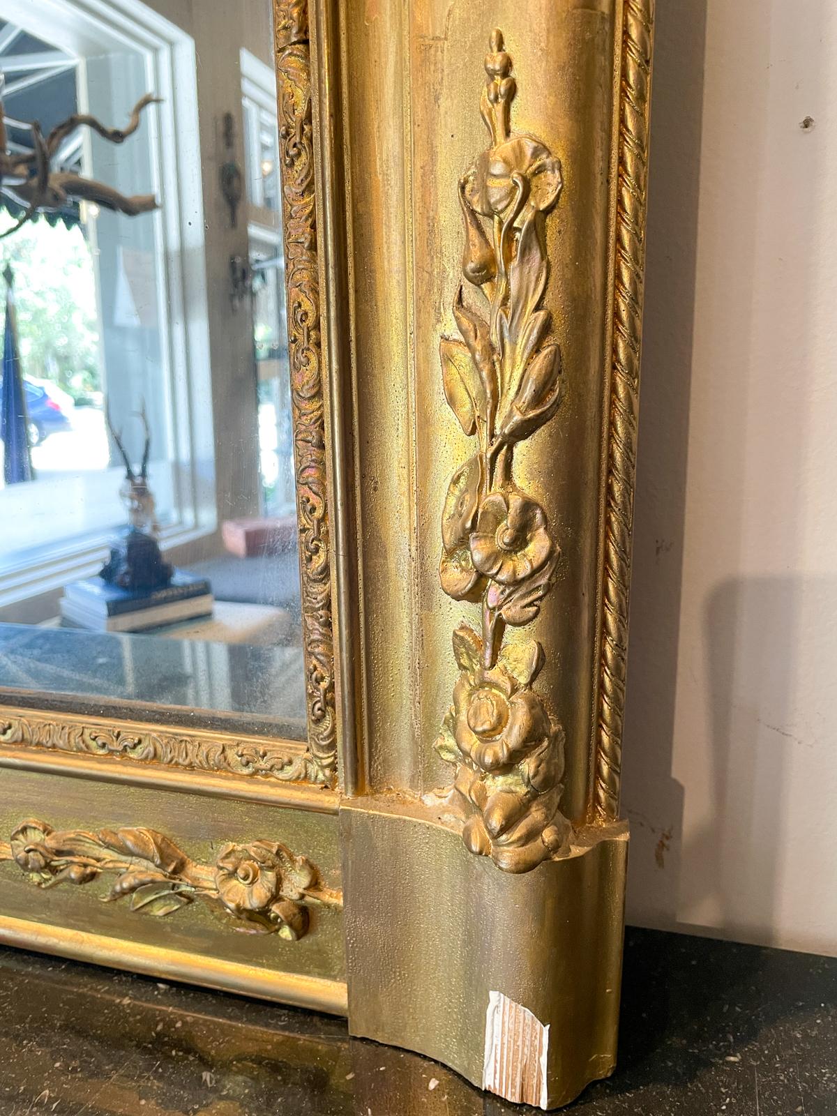 Antique French Gilt Mirror with Floral Detail For Sale 8