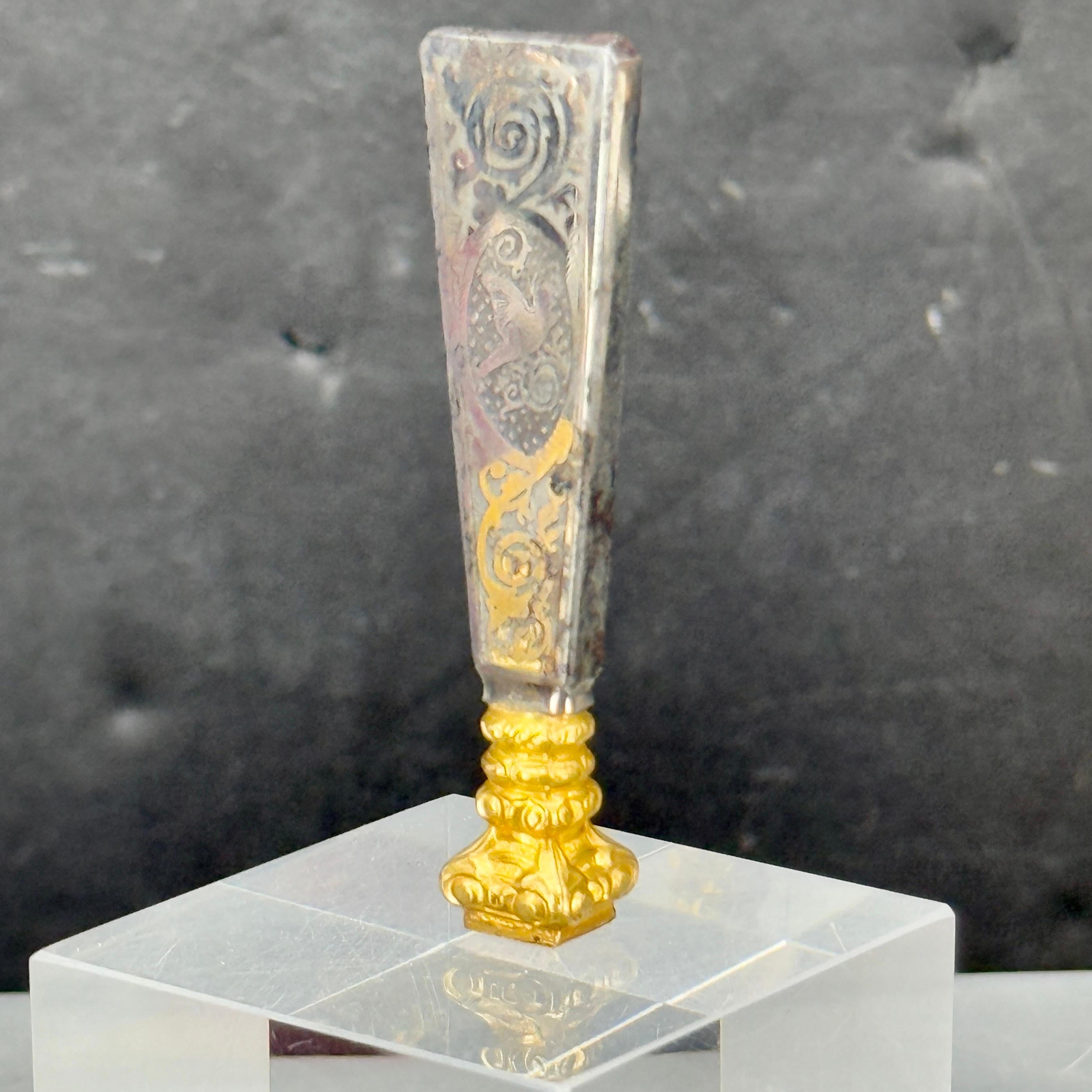 Antique French Gilt Ormolu Gilt Metal Hand Wax Seal Stamp For Sale 2