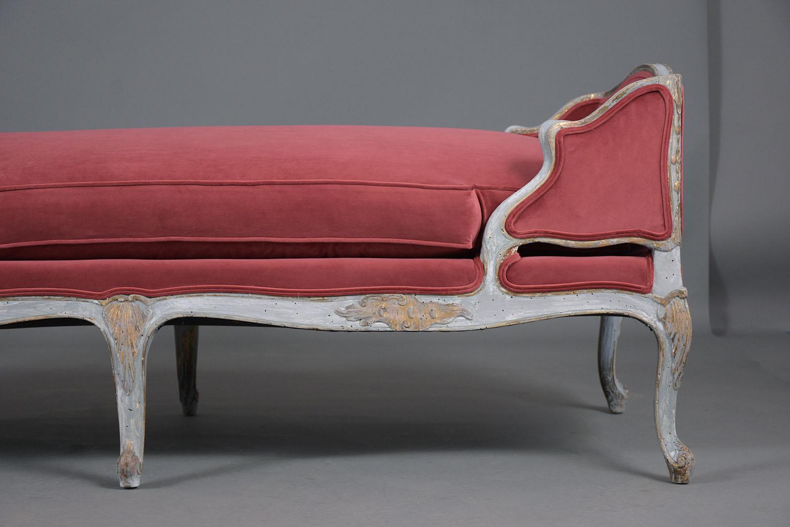 French Antique Louis XV Chaise Lounge  5